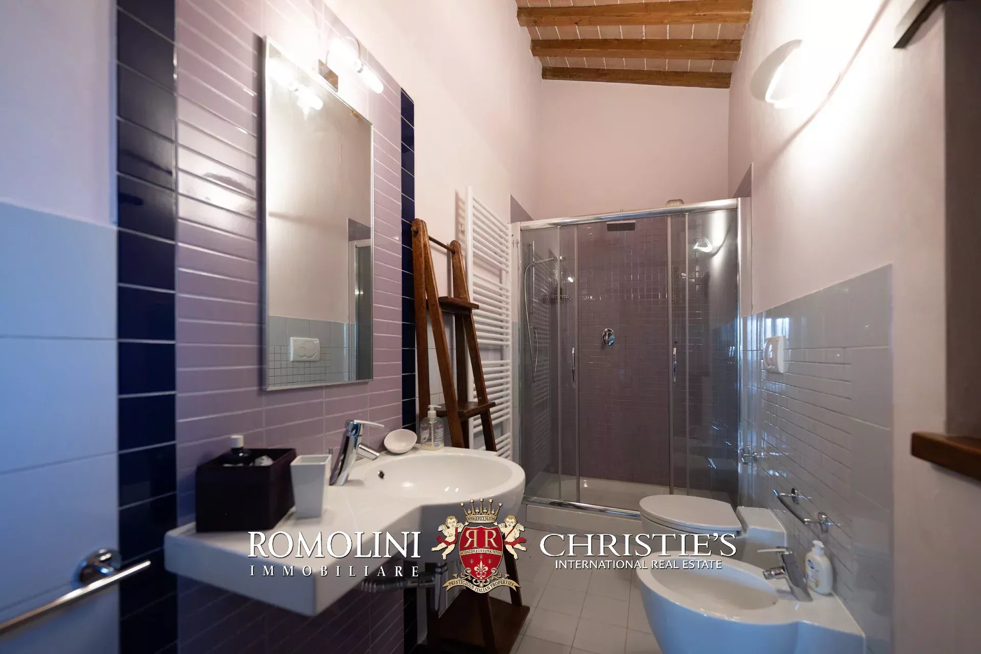 4 Bedroom Villa/Townhouse's Image 36