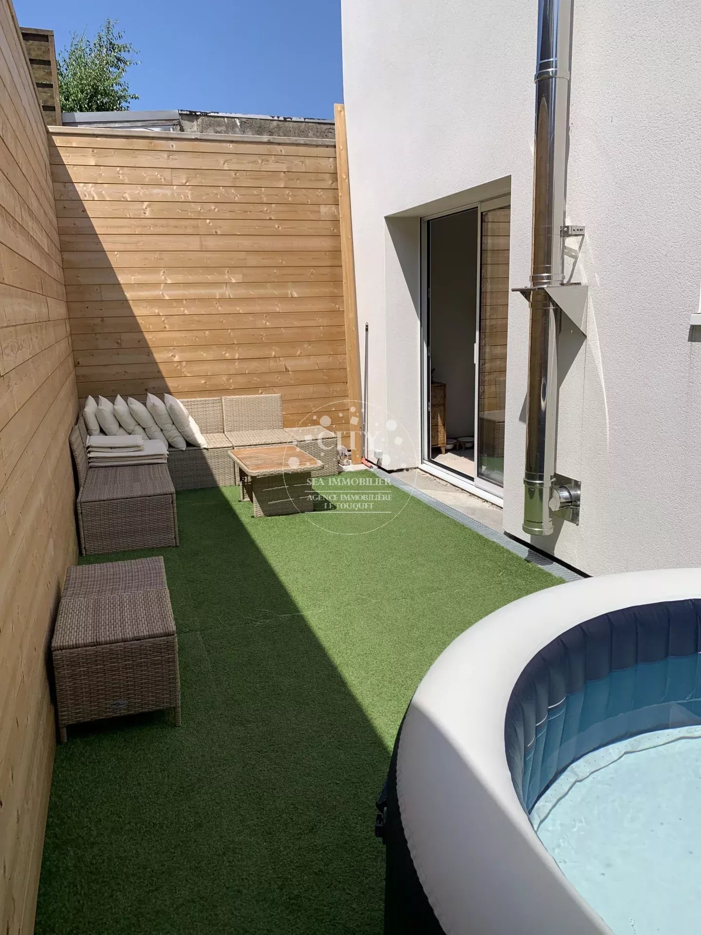 Agence immobilière de 