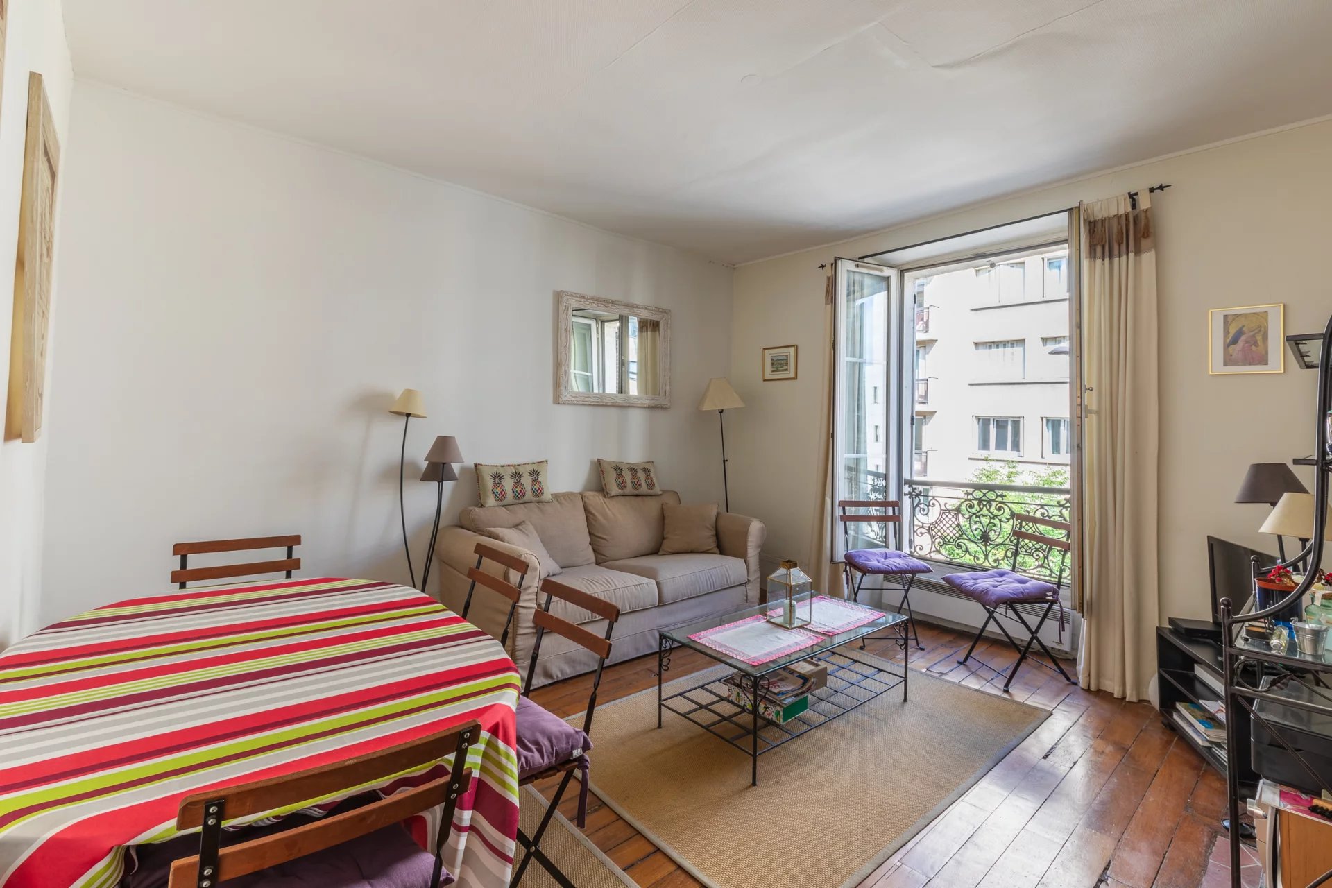 Appartement 2 pièces Métro Cambronne