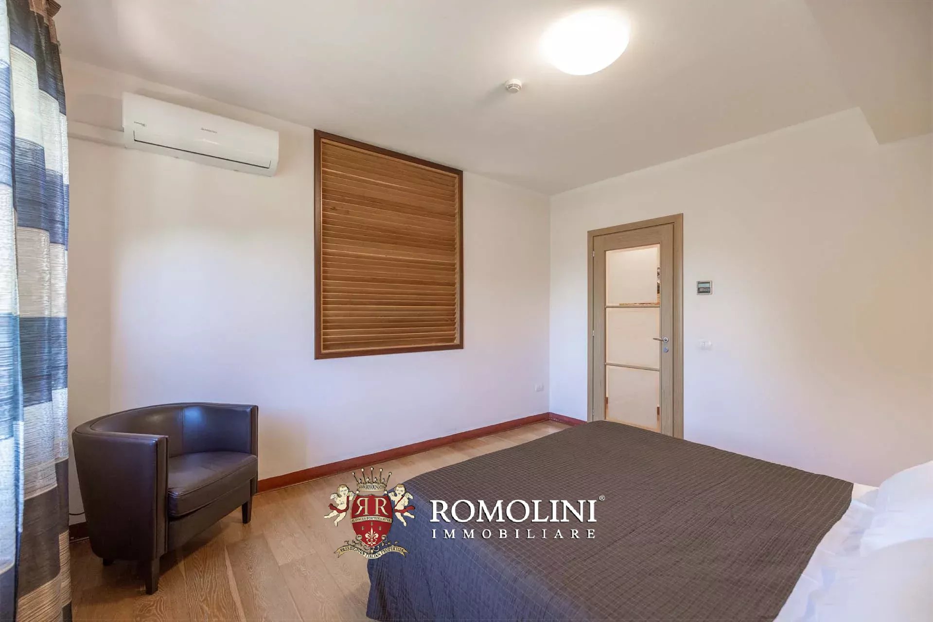 44 Bedroom Villa/Townhouse's Image 49