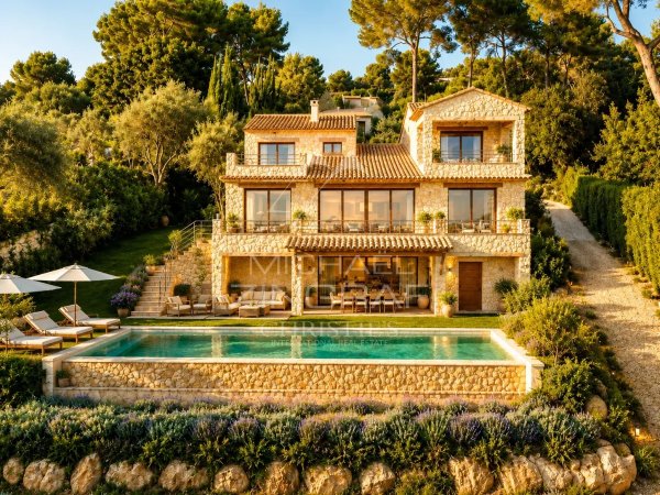 Saint-Paul-de-Vence - Premium villa with panoramic sea and village views — photo 1