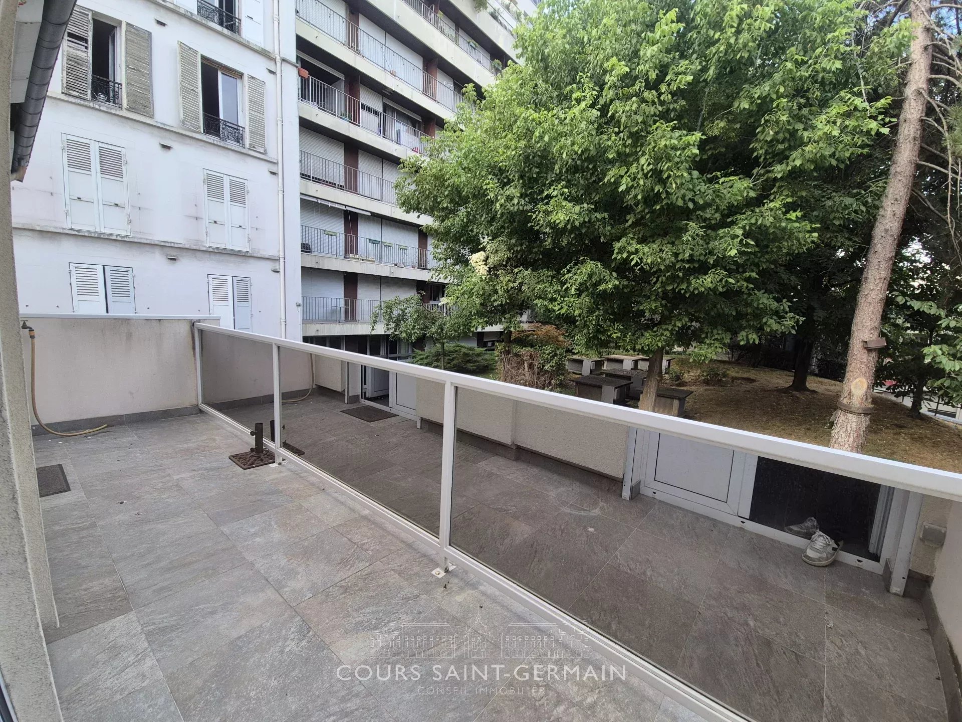 Location Appartement Paris 15ème