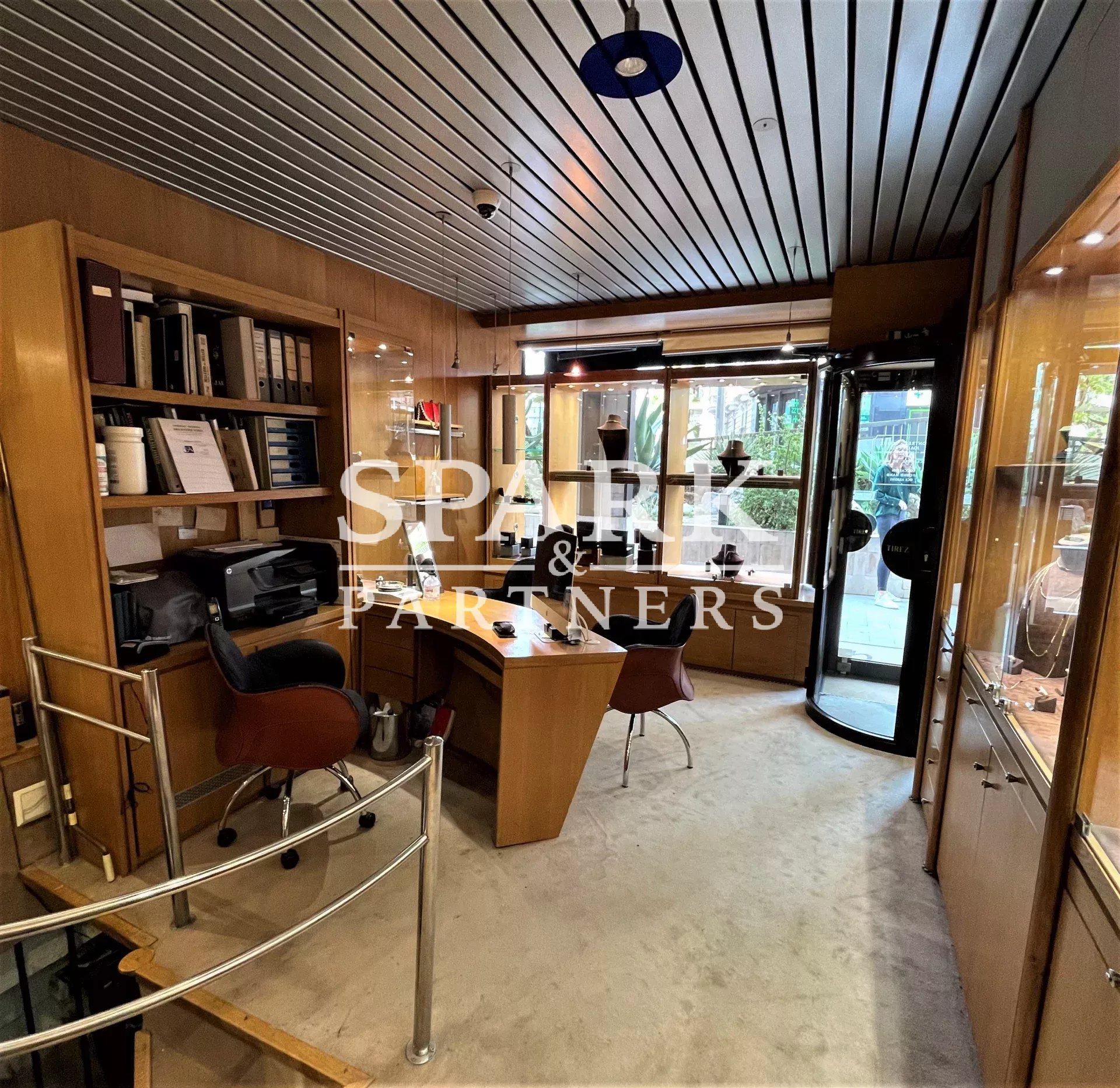 MONACO - CARRE D'OR - MONTAIGNE - LOCALI COMMERCIALI