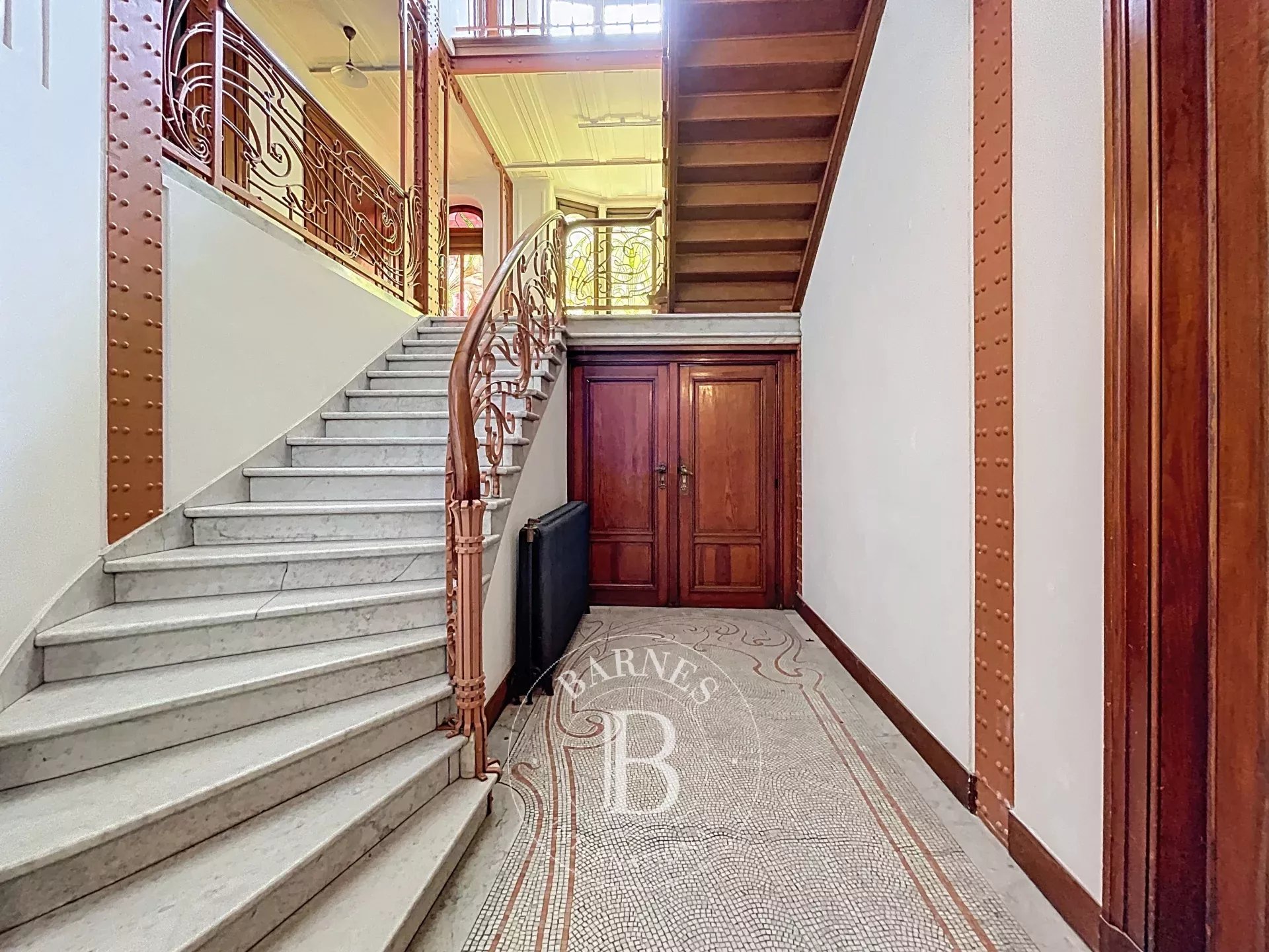 Prestigious office complex in a Victor Horta masterpiece