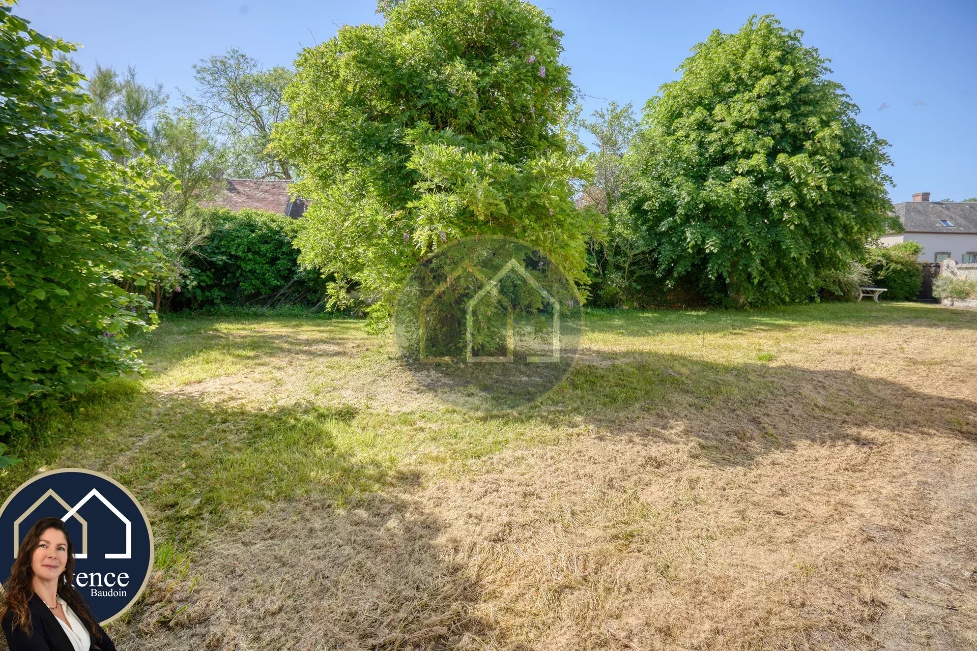 AUTHENTIQUE CHAUMIÈRE DE CHARME, 265 m², 5 CHAMBRES, GARAGE, SANS AUCUN VIS-A-VIS !