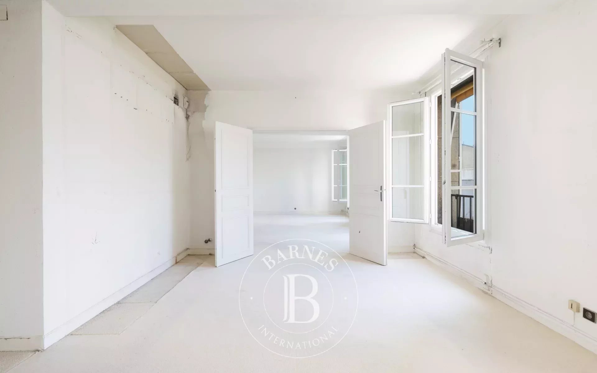 Daire Paris 18ème - picture 9