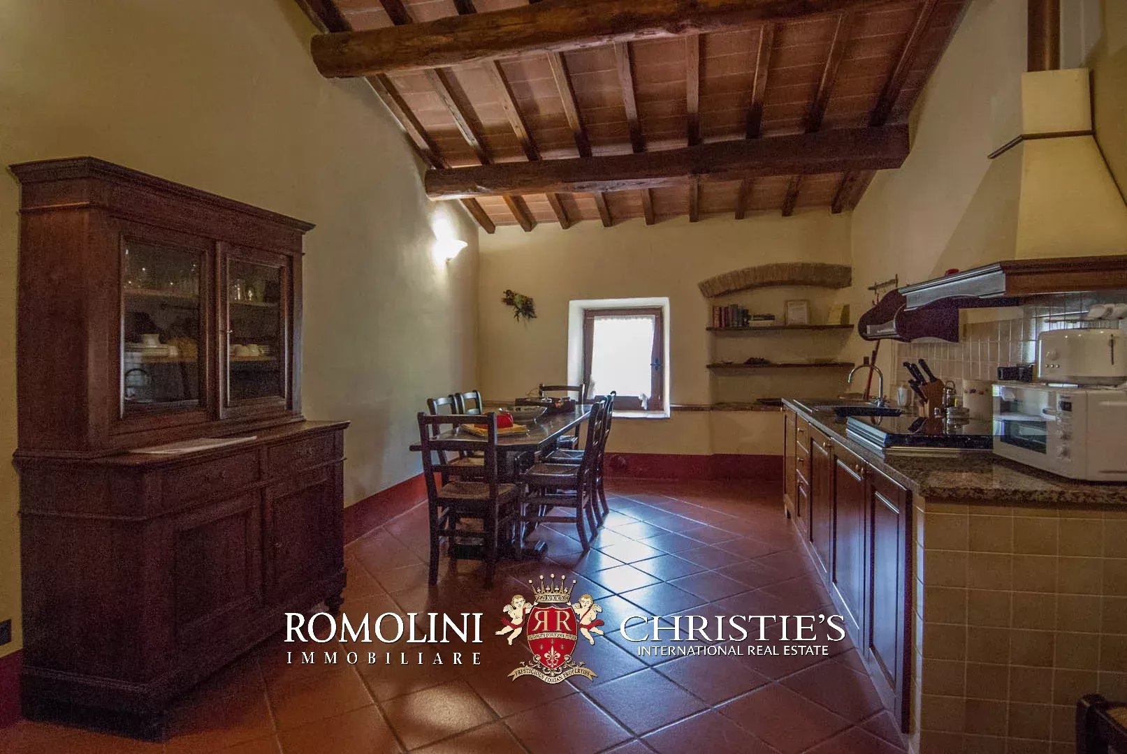 11 Bedroom Villa/Townhouse's Image 29