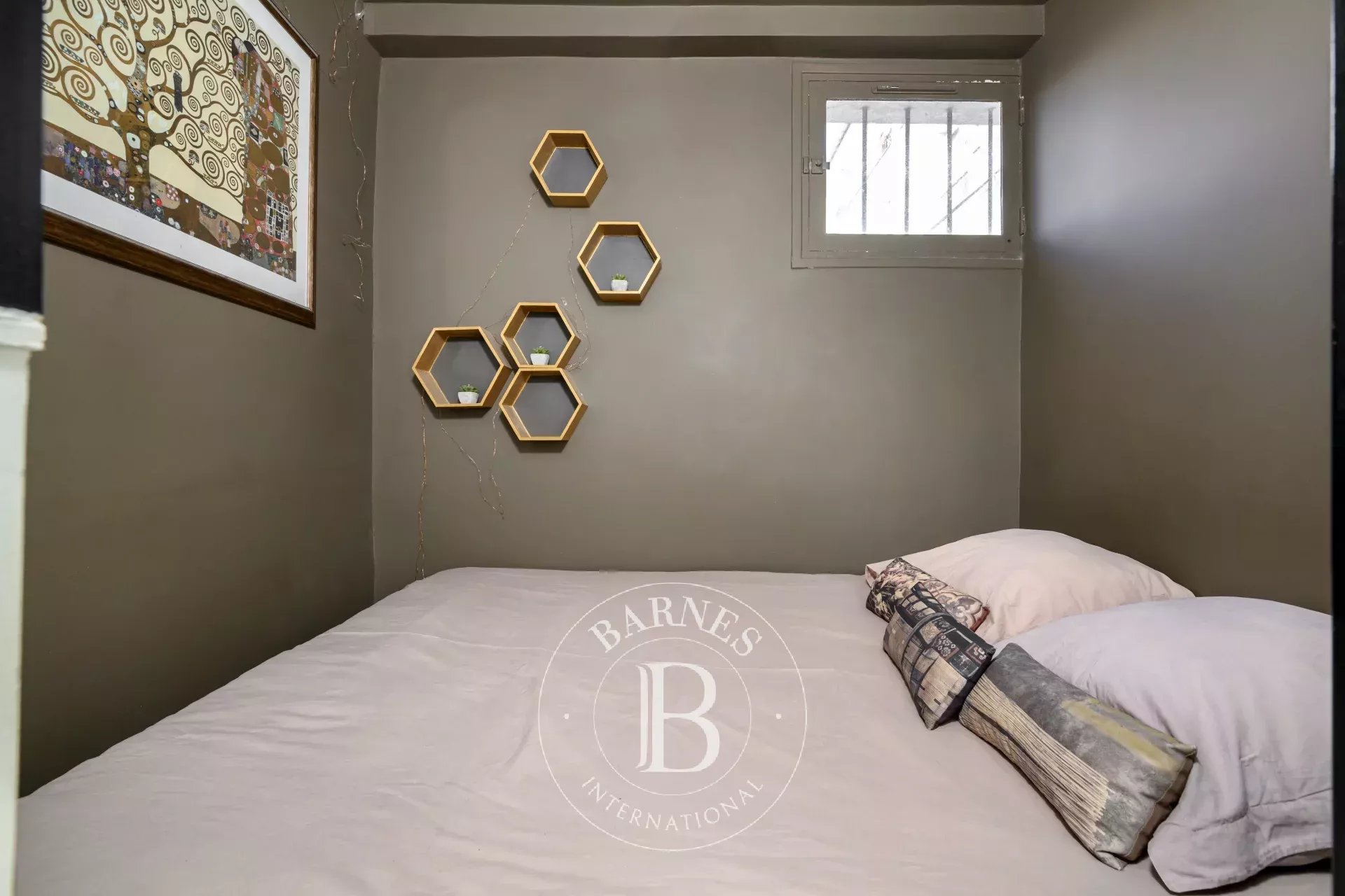 Daire Paris 4ème - picture 9