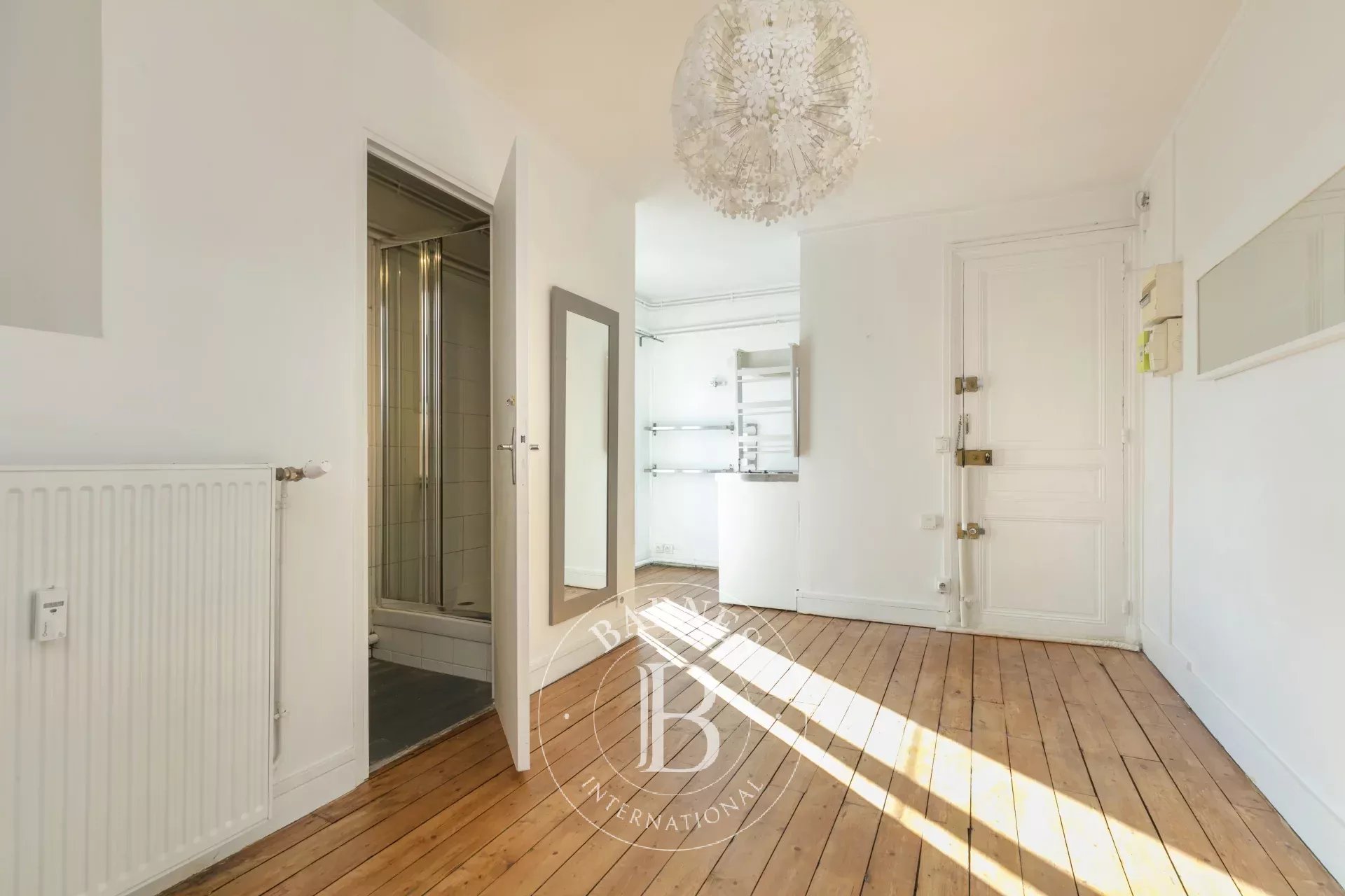 Apartment Paris 75008  -  ref 87049022 (picture 3)