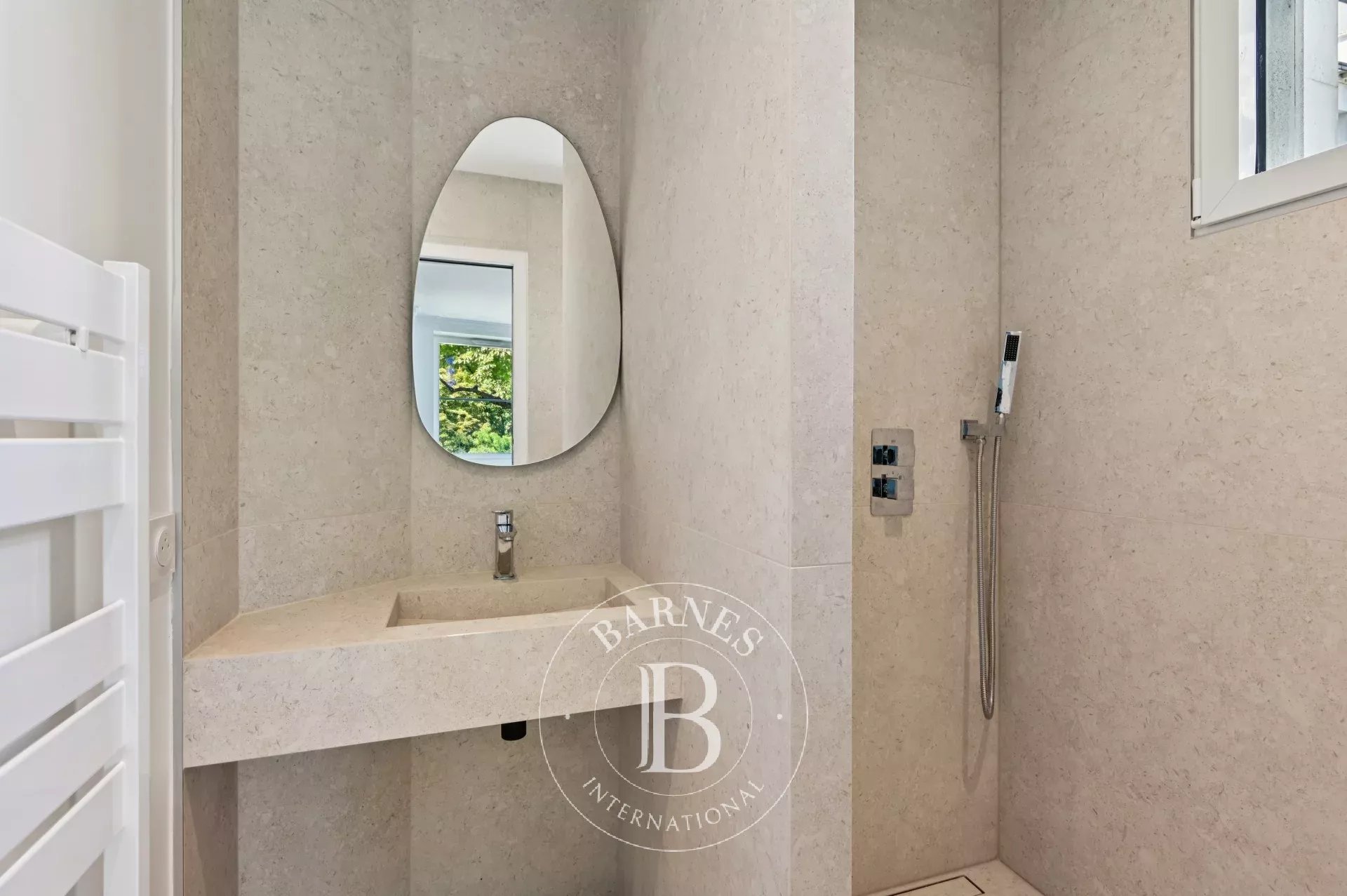 Daire Paris 16ème - picture 11