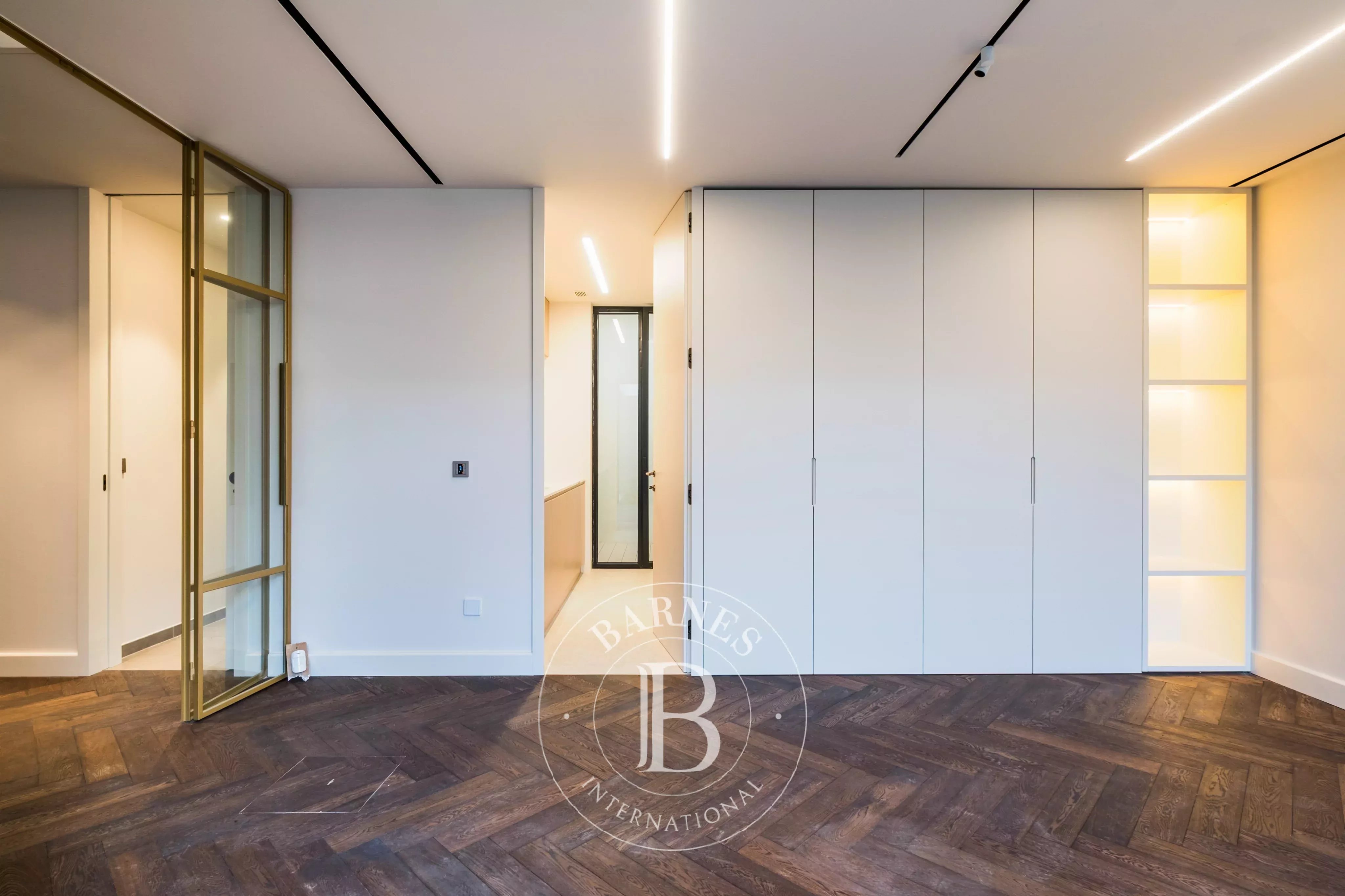 Contemporary villa in Cascais