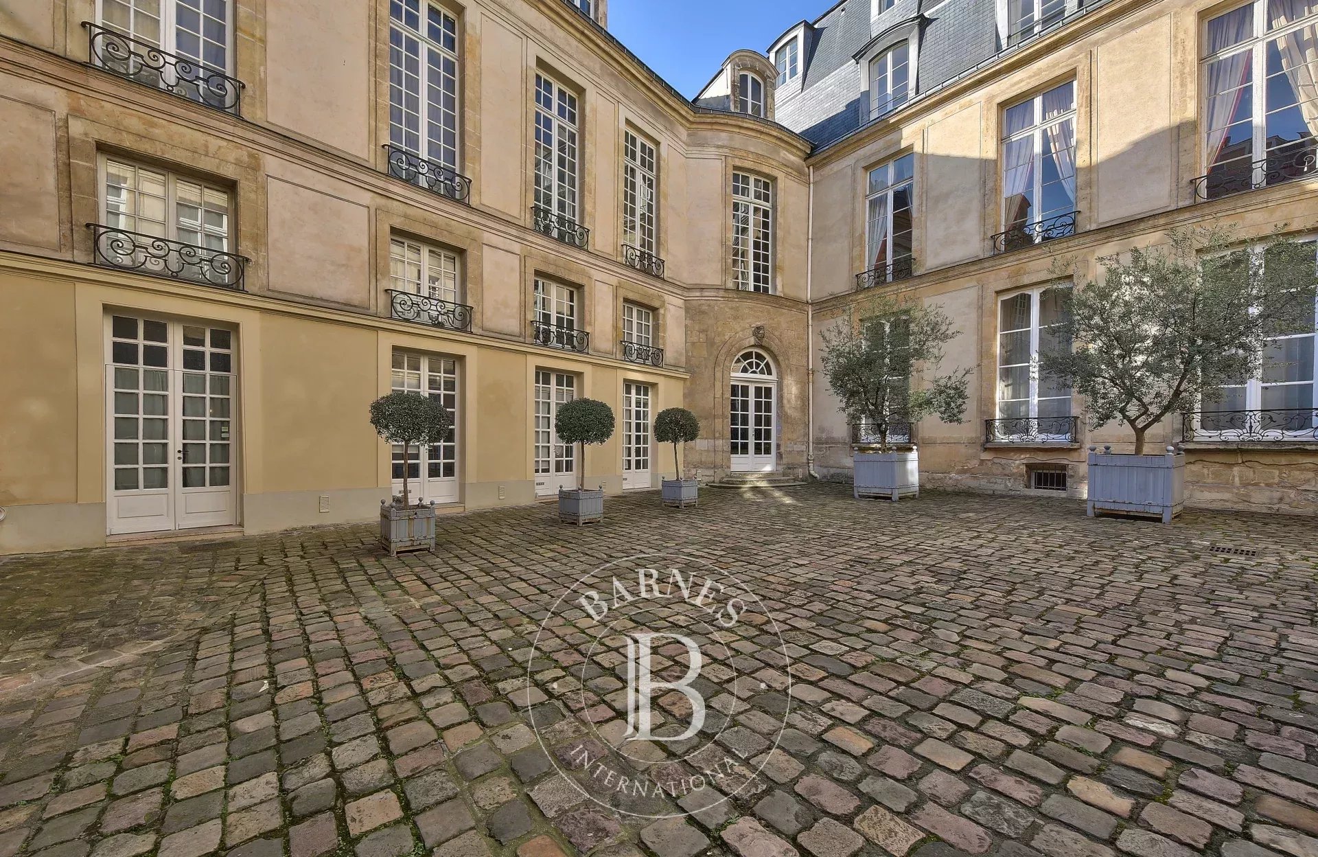 Konak Paris 4ème - picture 25