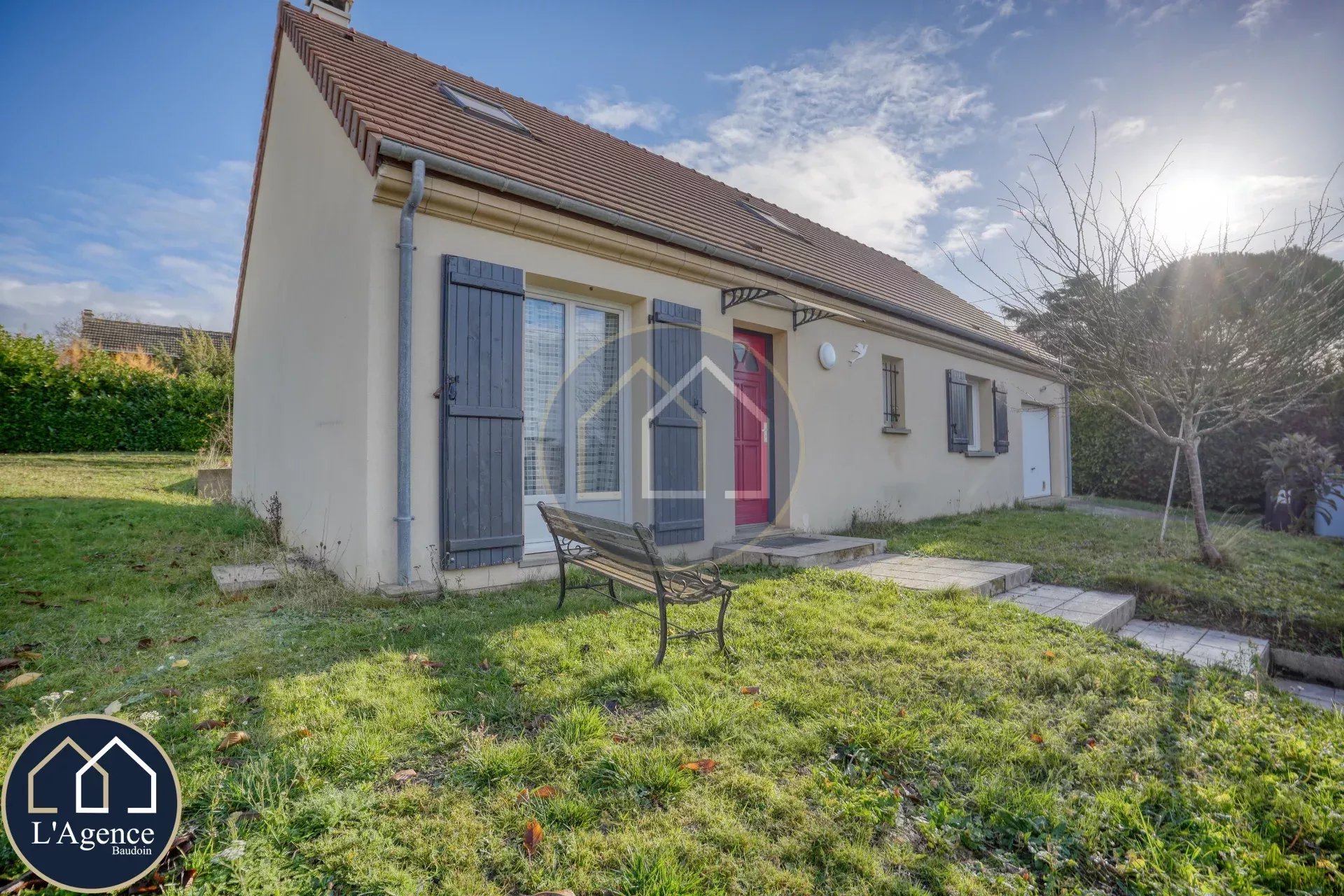 Maison familiale de 110m2 à 2 minutes de Maintenon, Garage