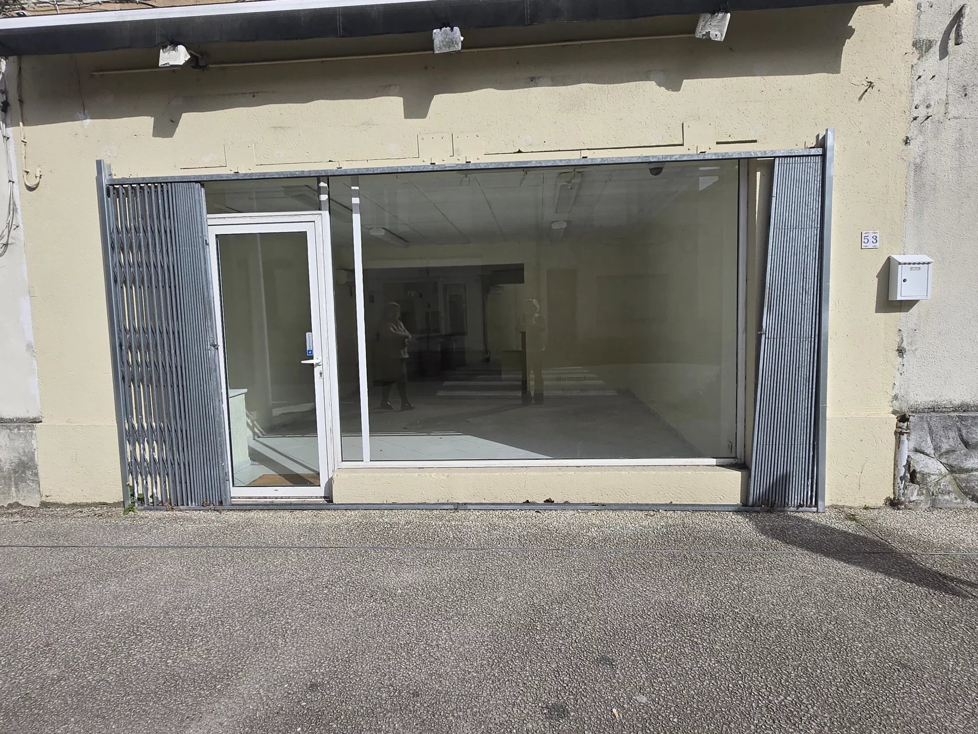 Agence immobilière de ROSER BEATRICE