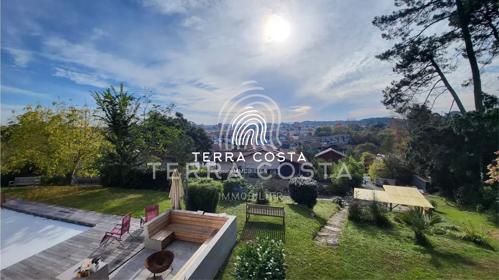 Superbe villa avec vue exceptionnelle