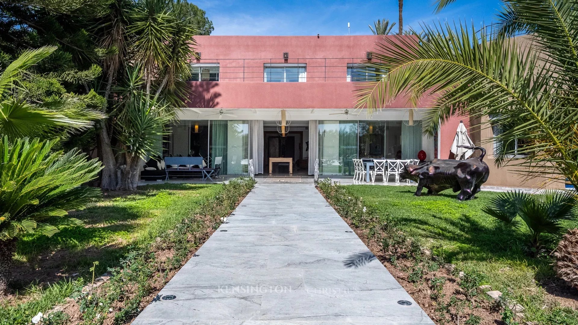 9 Bedroom Villa/Townhouse's Image 40