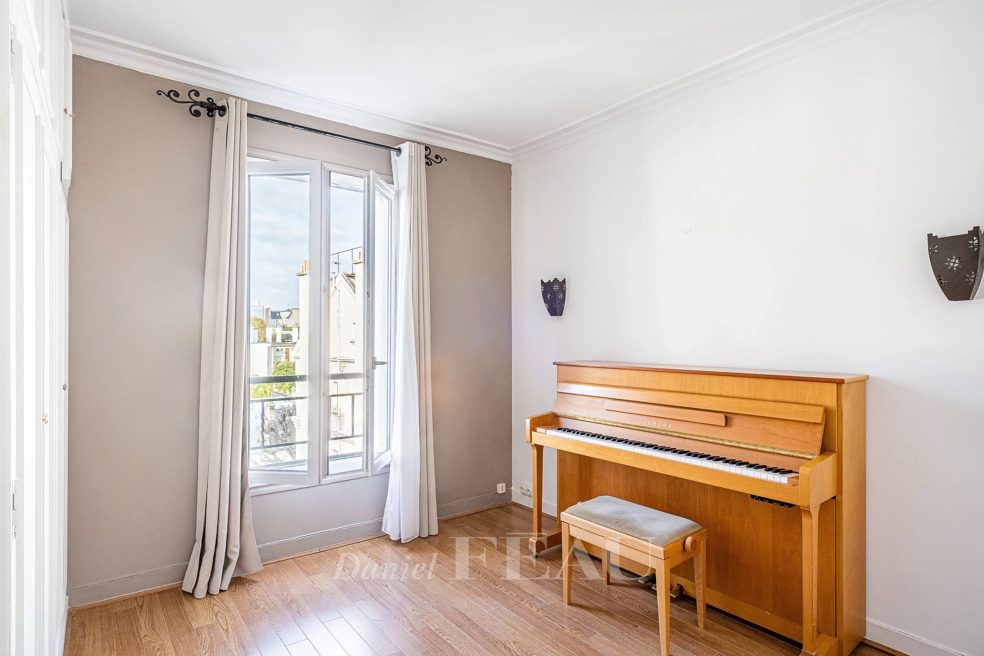 Sale Apartment Neuilly-sur-Seine