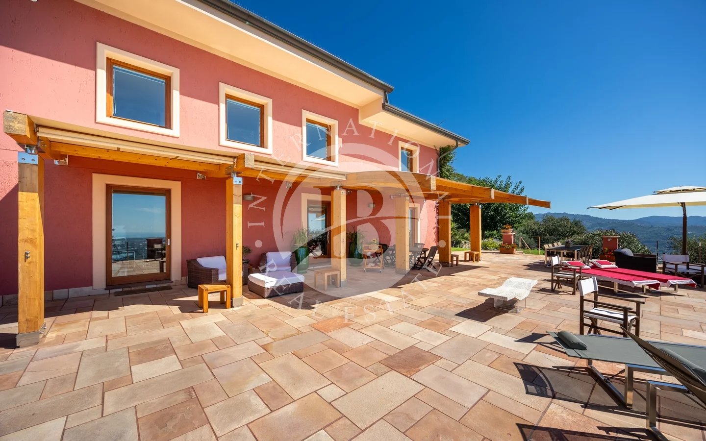 Villa in Ruota - Image 4