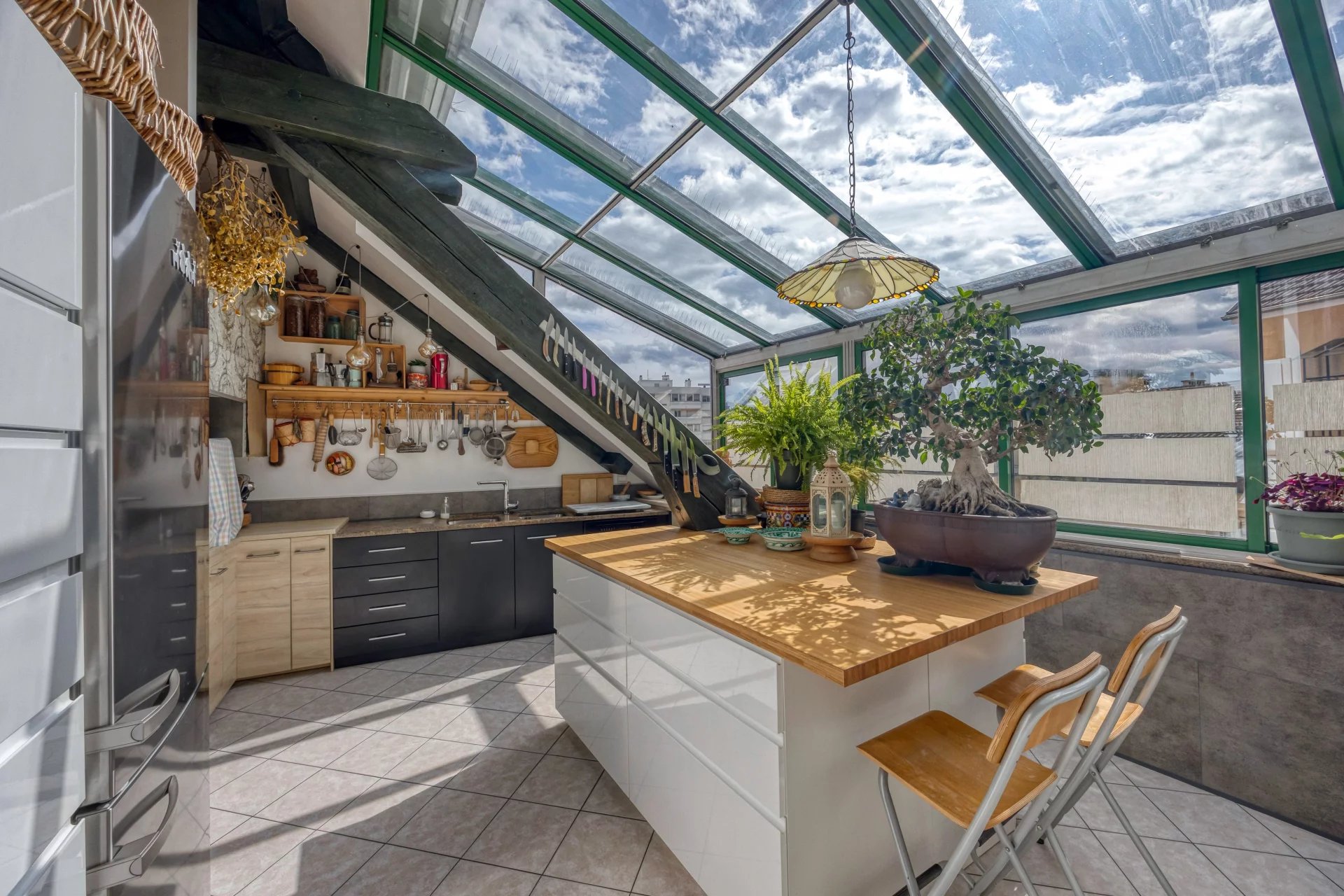 Agence immobilière de 