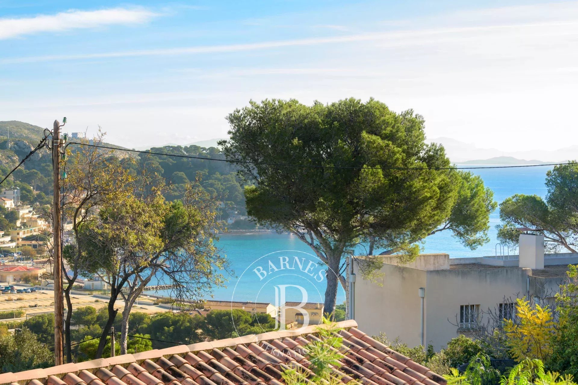 Exclusive Contemporary Villa in Carry-le-Rouet with Stunning Sea and Hills Views