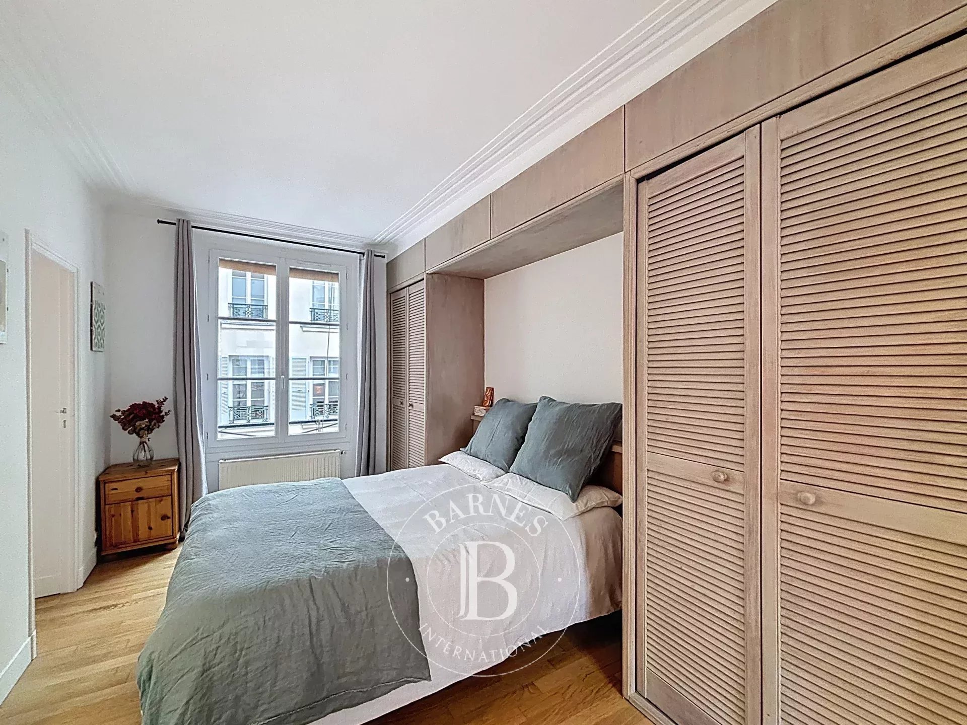 The rental department at... - picture 4