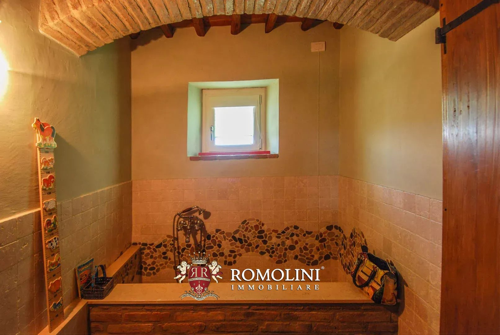 3 Bedroom Villa/Townhouse's Image 49