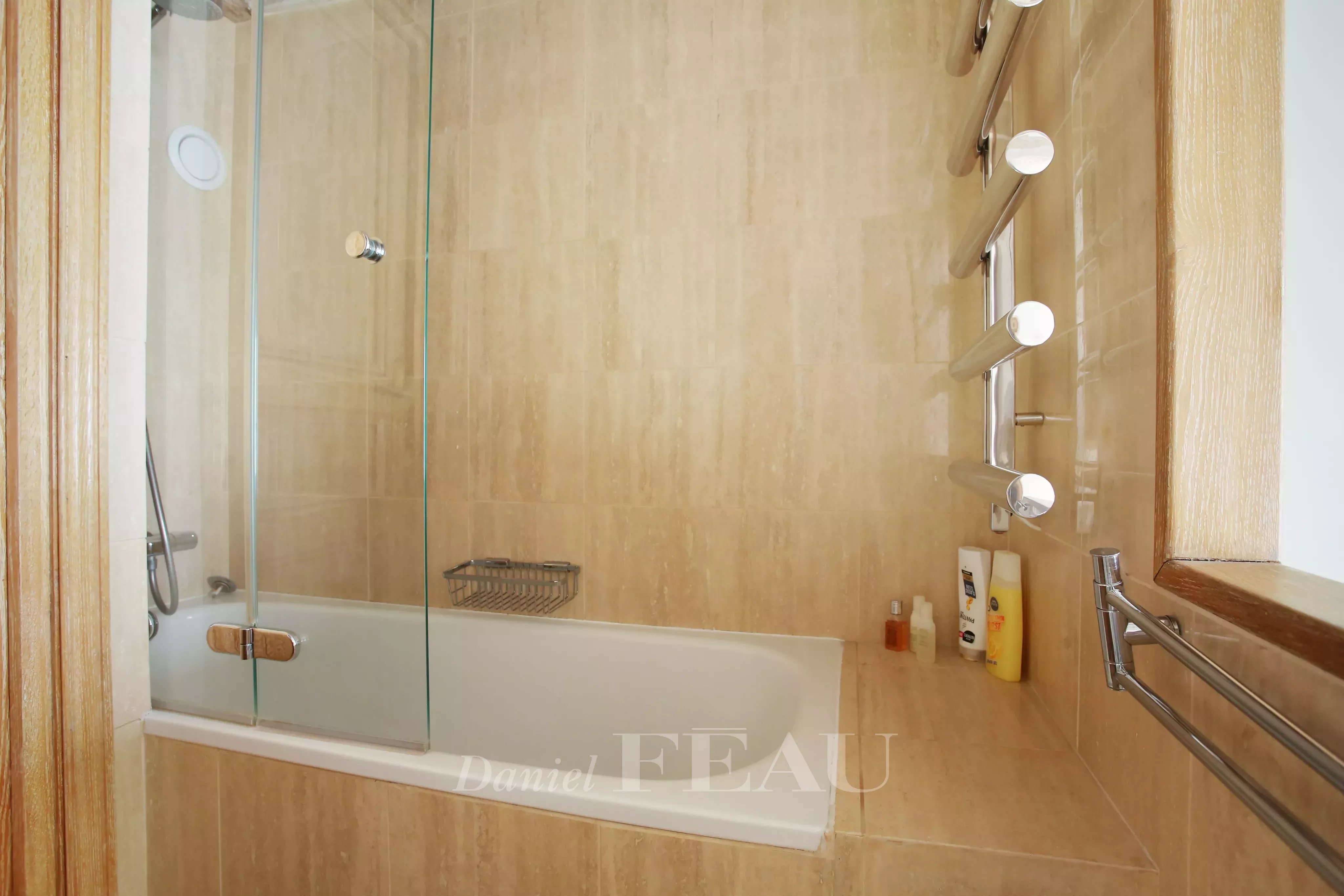 Rental Apartment Paris 6th