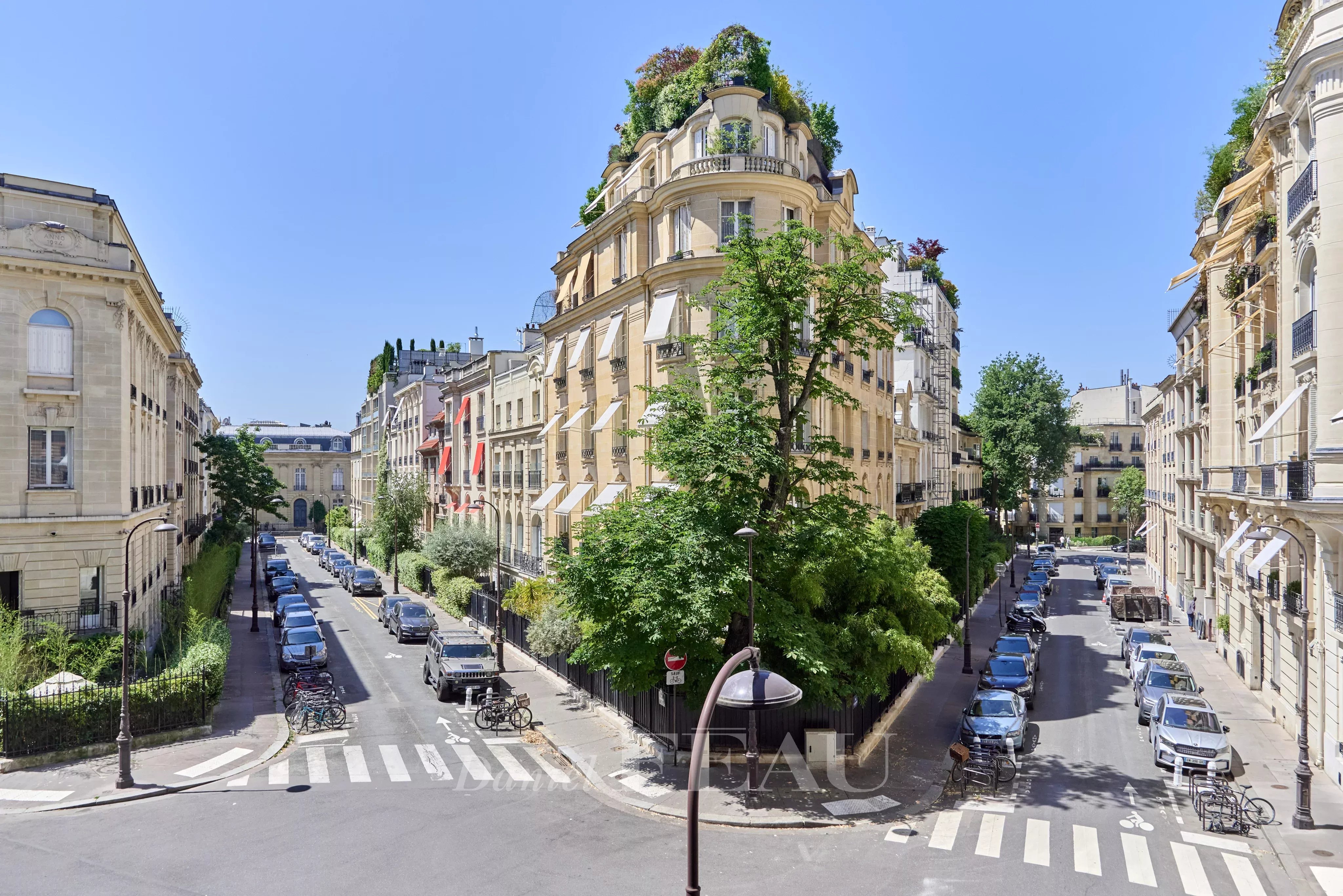 Rental Apartment Paris 16th