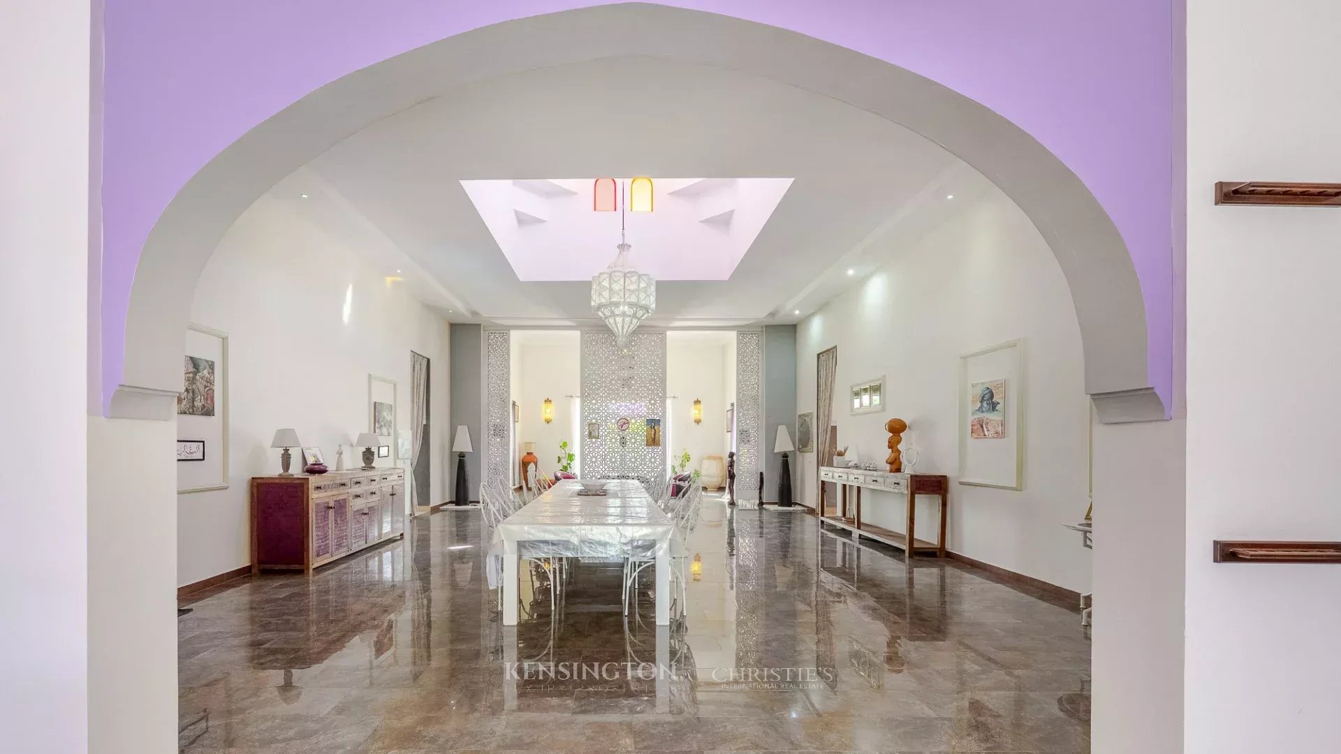 7 Bedroom Villa/Townhouse's Image 7