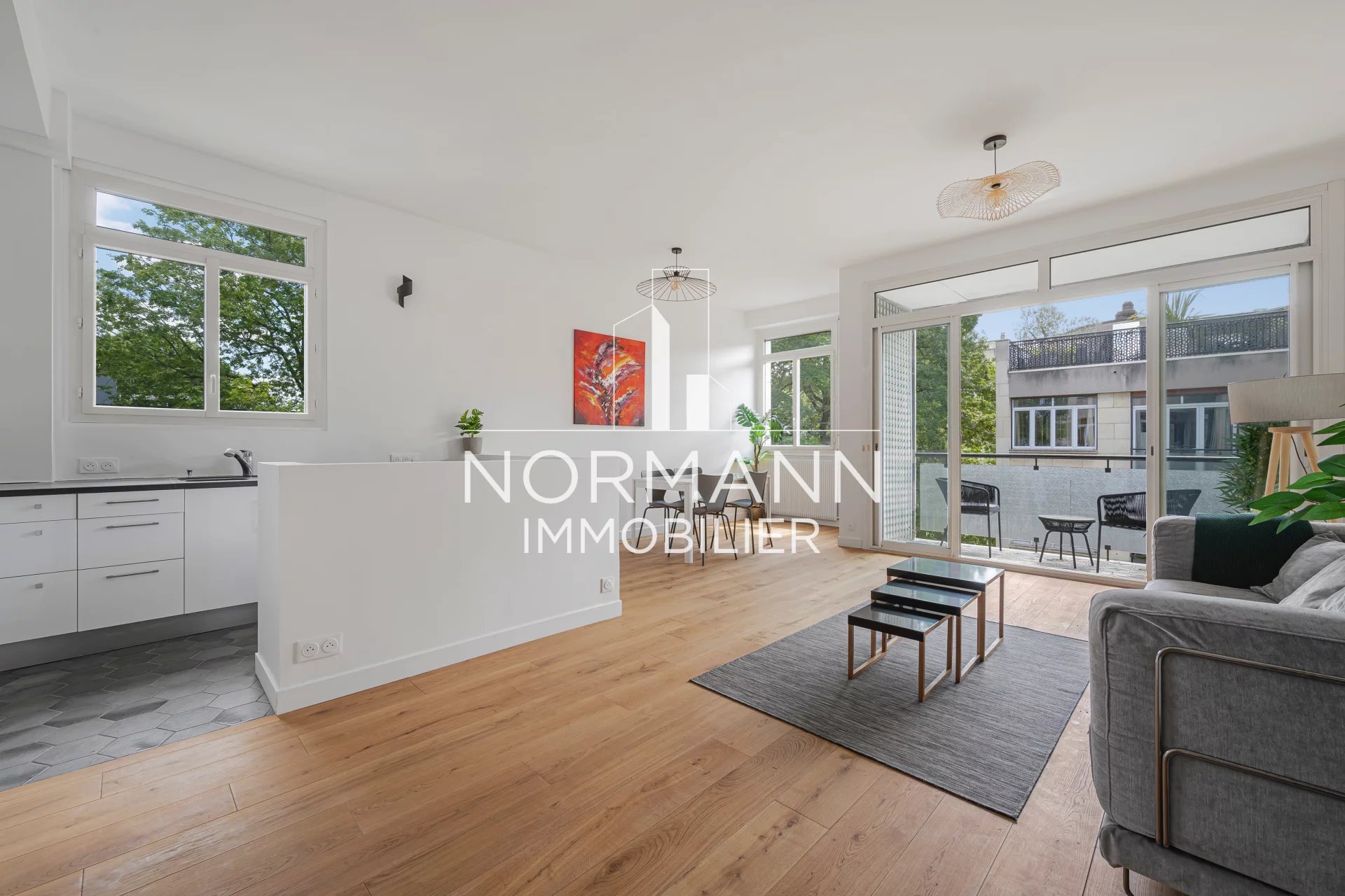 NEUILLY SUR SEINE- LONGCHAMP/DELABORDERE-3 BEDROOMS-TERRACE