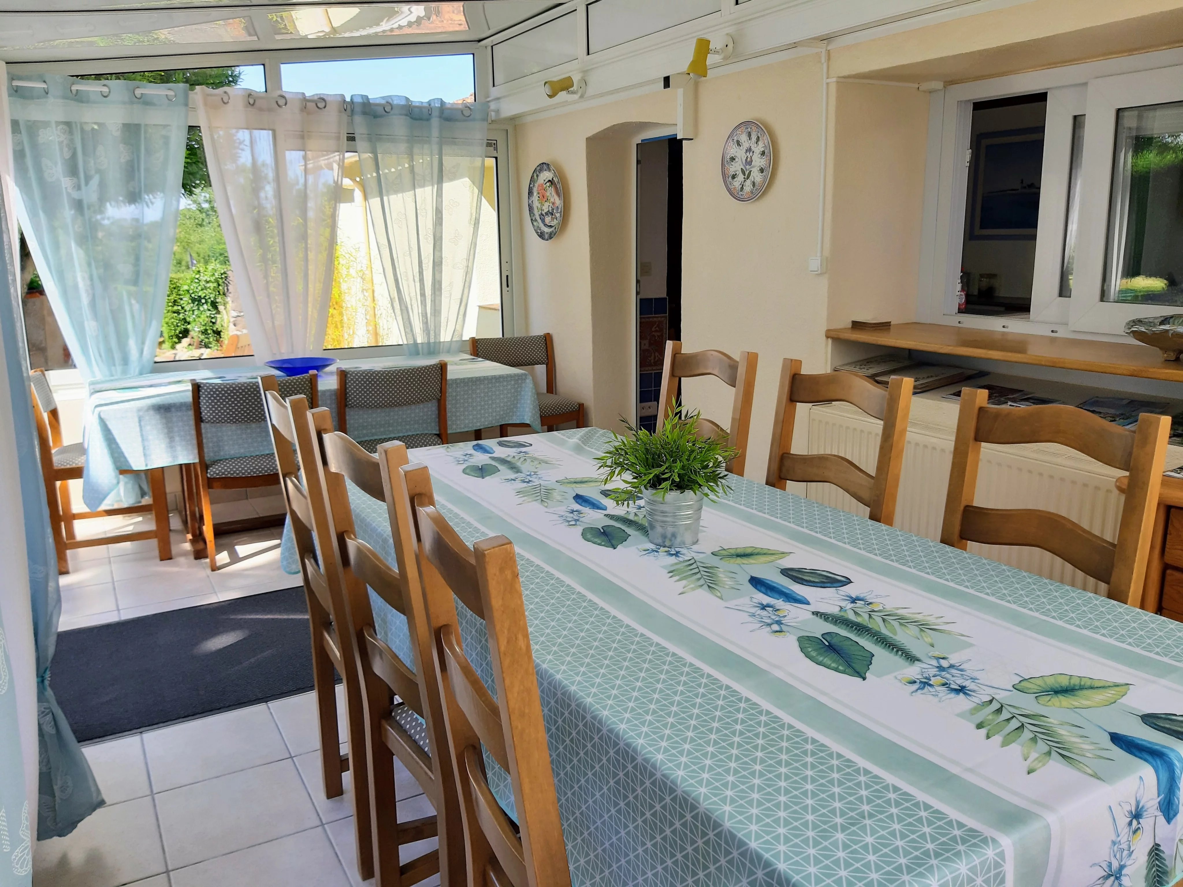 House in Mache - Image 4