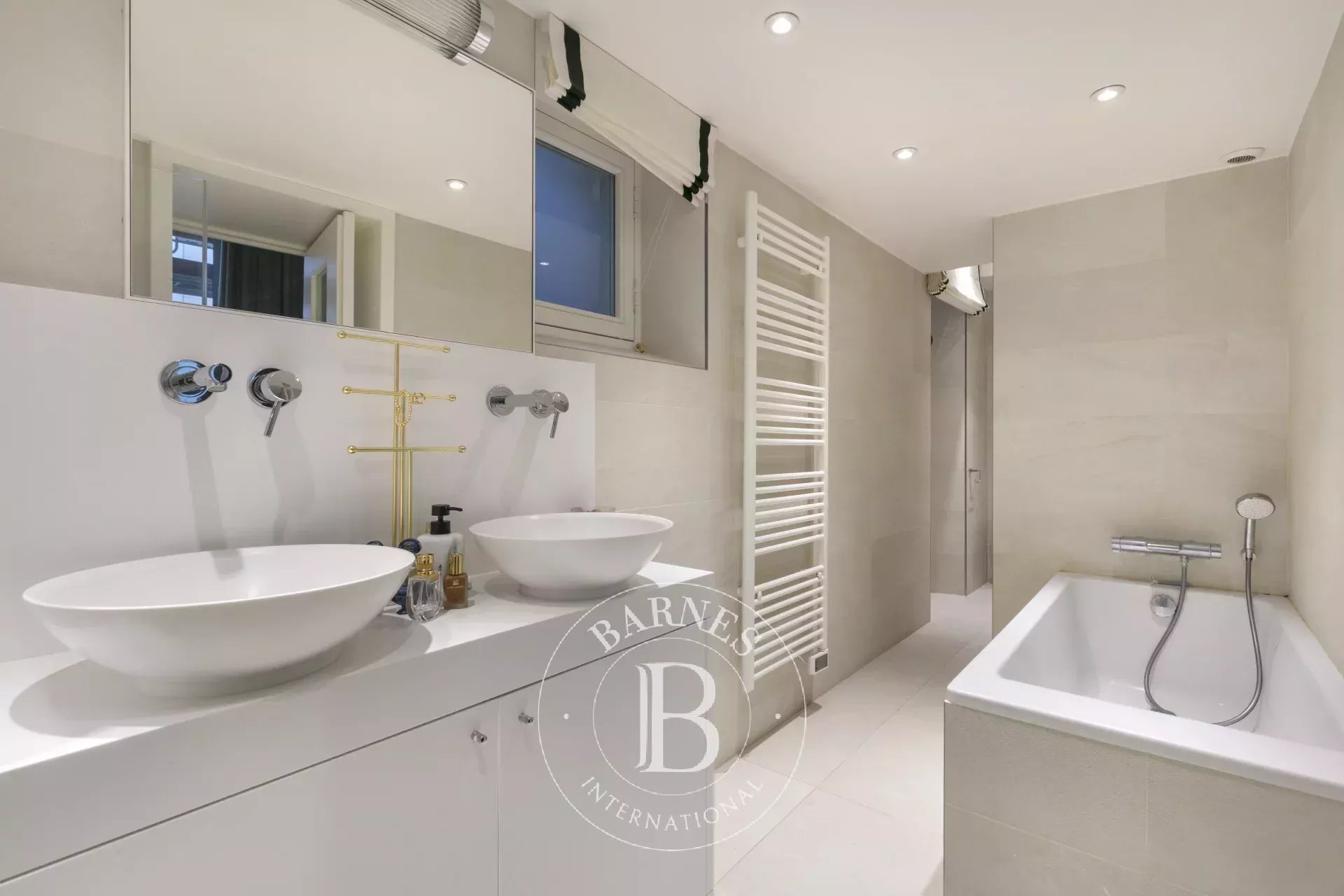 Daire Paris 6ème - picture 9