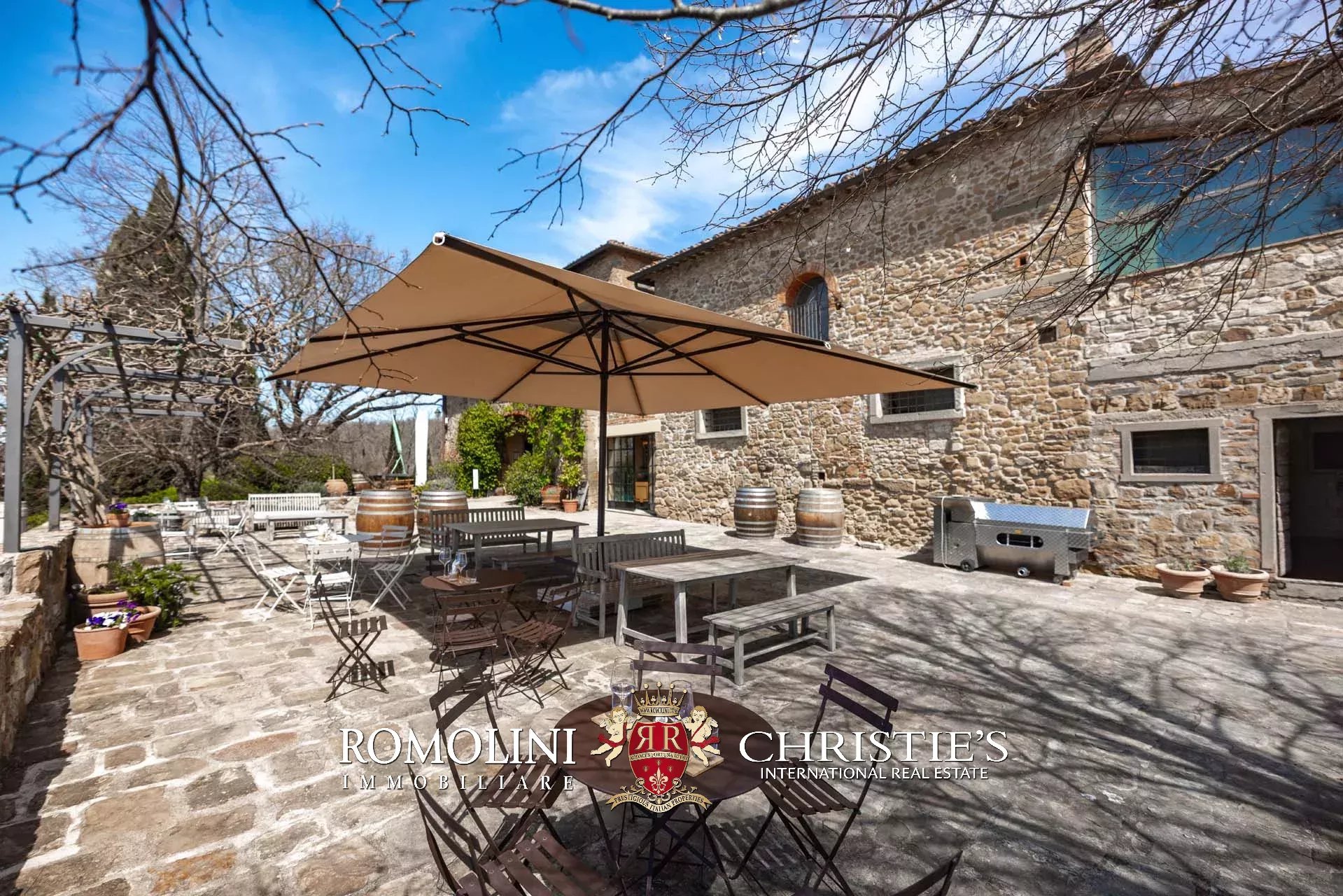 5 Bedroom Vineyard's Image 23