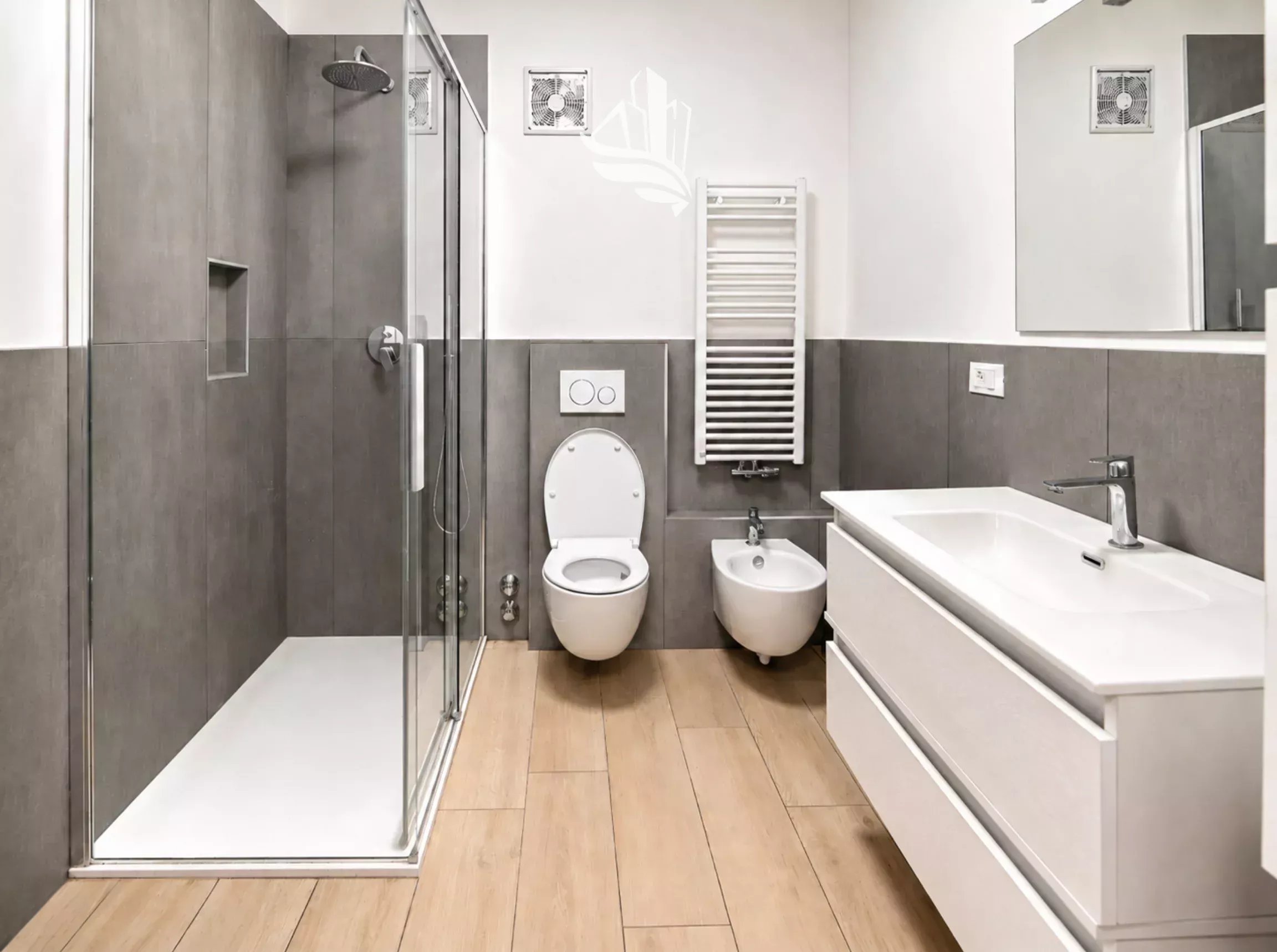 Trilocale ristrutturato con garage a Laives