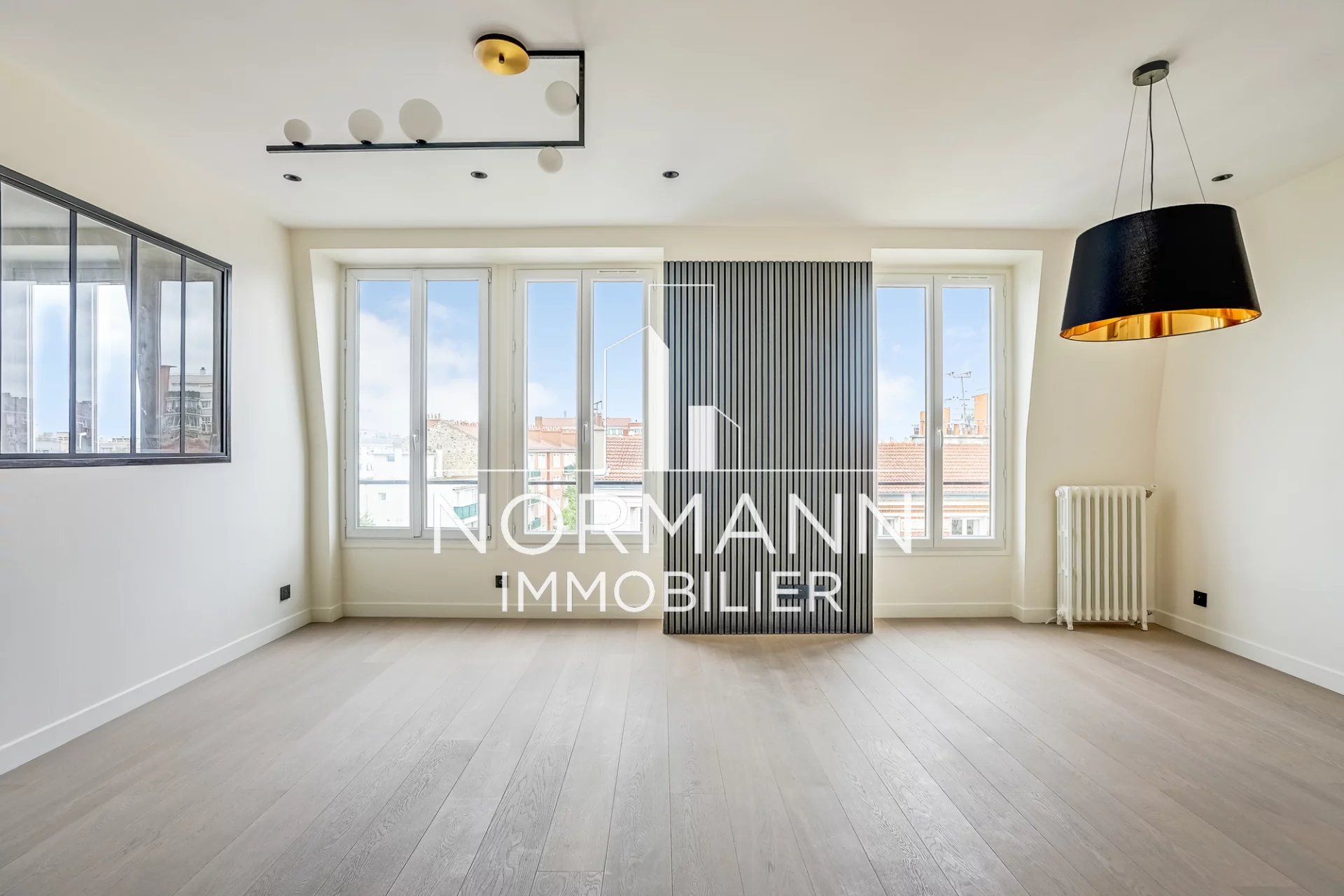 Agence immobilière de 