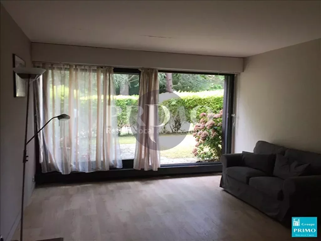 location-appartement-2-pieces-verrieres-le-buisson-83870415