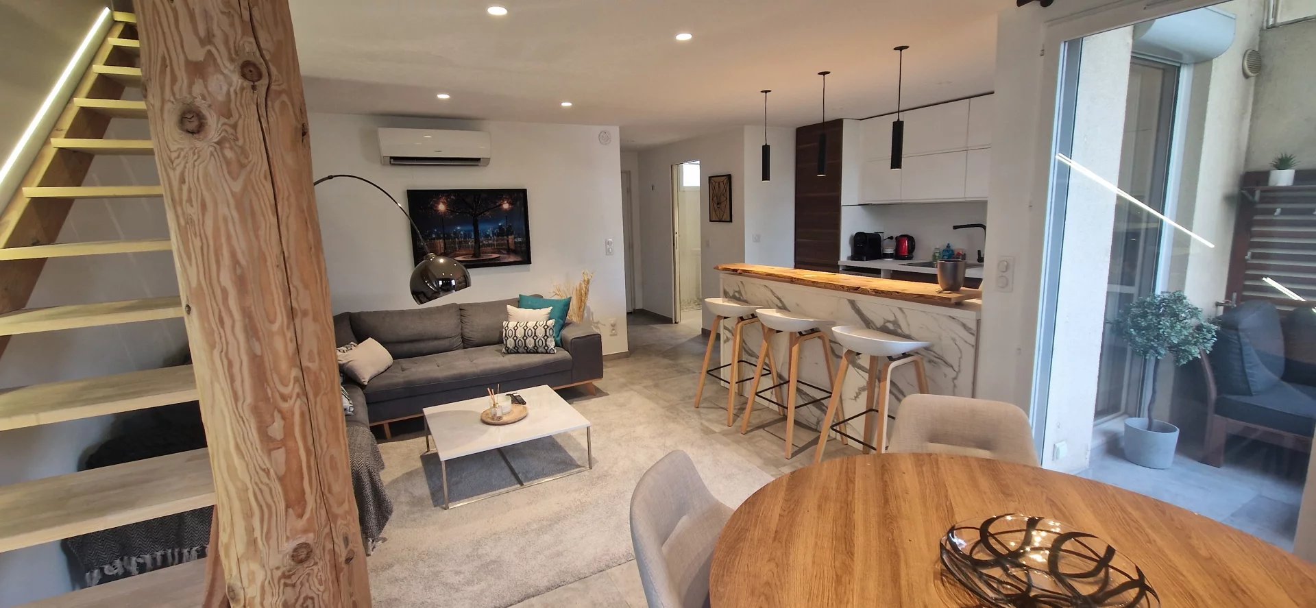 Agence immobilière de 