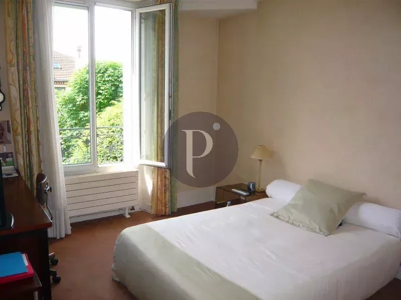 vente-maison-6-pieces-sceaux-83877529