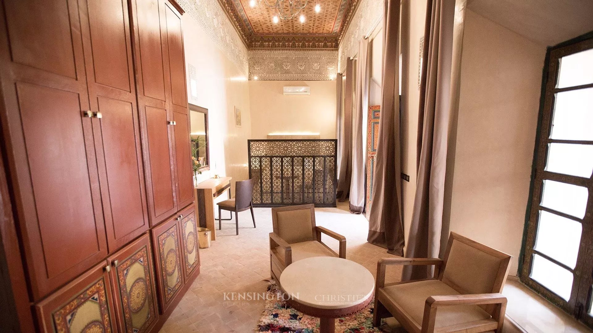 7 Bedroom Villa/Townhouse's Image 7