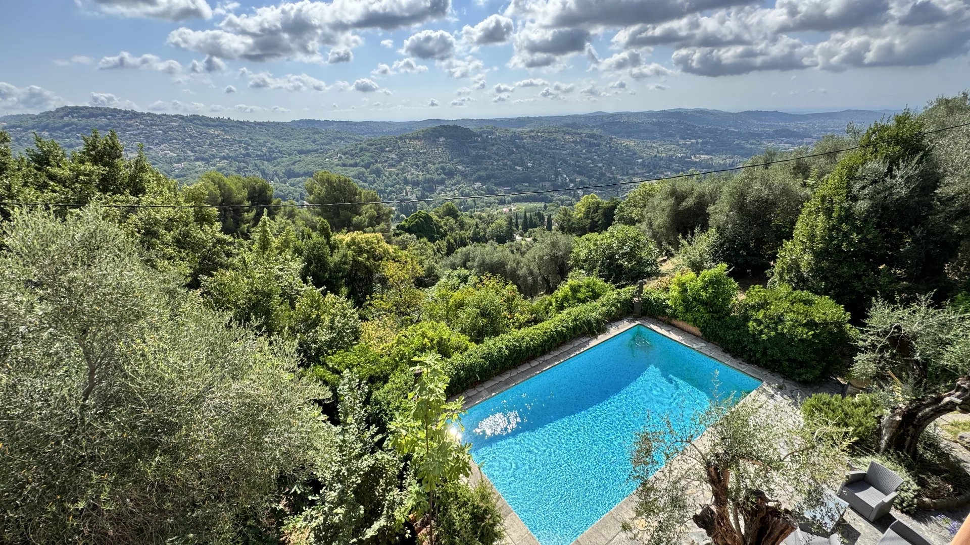 Cannes backcountry - Panoramic sea views