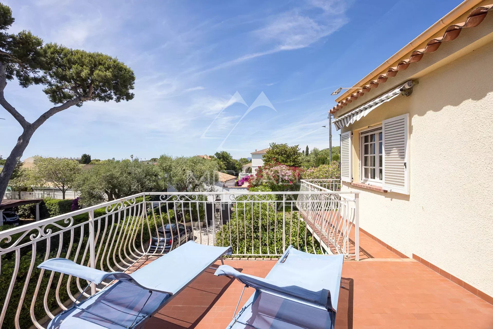 4 Bedroom Villa/Townhouse's Image 6