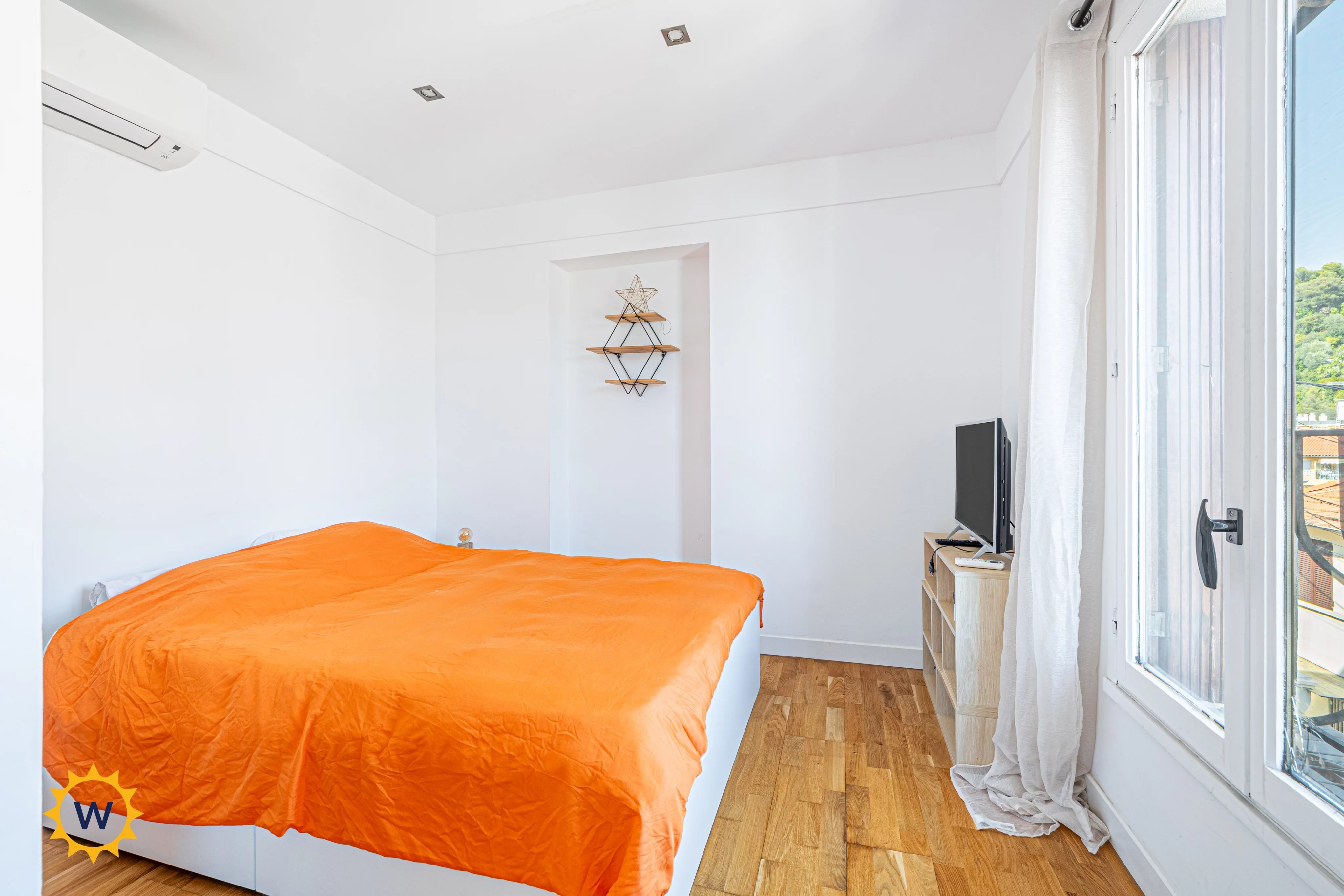 NICE CENTRE/OUEST - 3 PIECES MEUBLE — photo 11