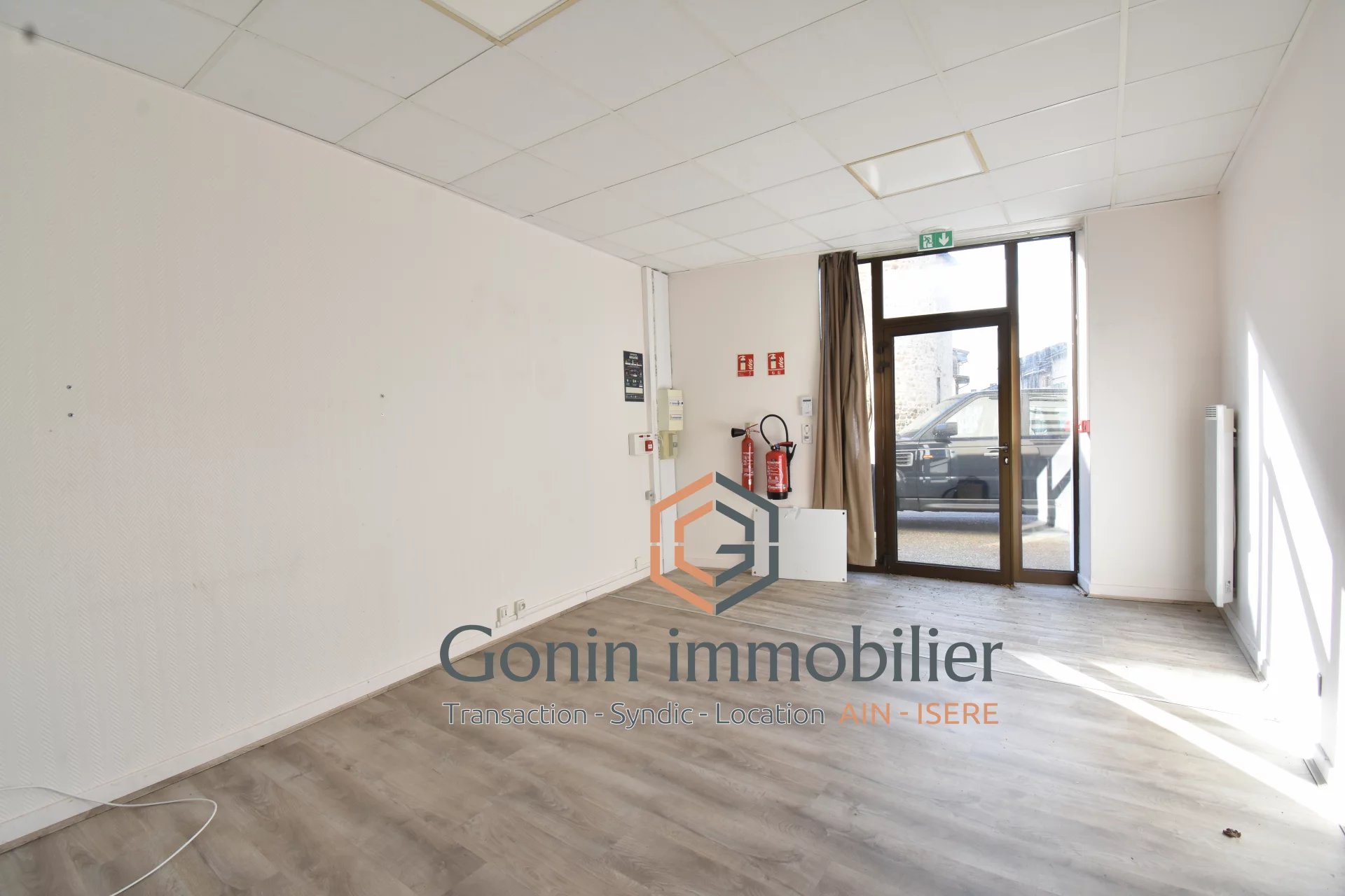 A LOUER LAGNIEU – LOCAL COMMERCIAL