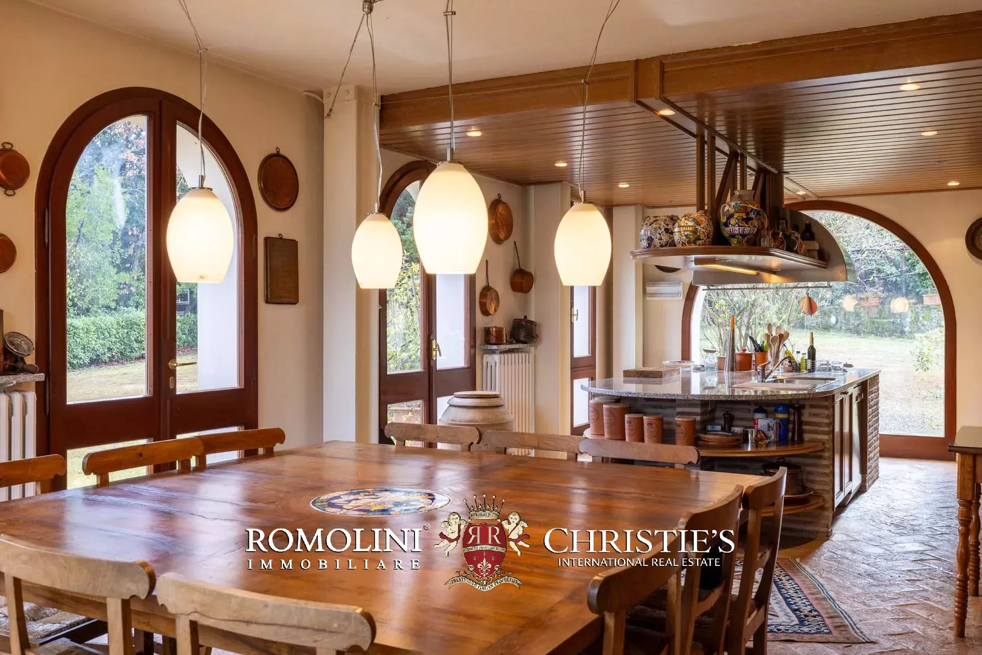 19 Bedroom Villa/Townhouse's Image 21