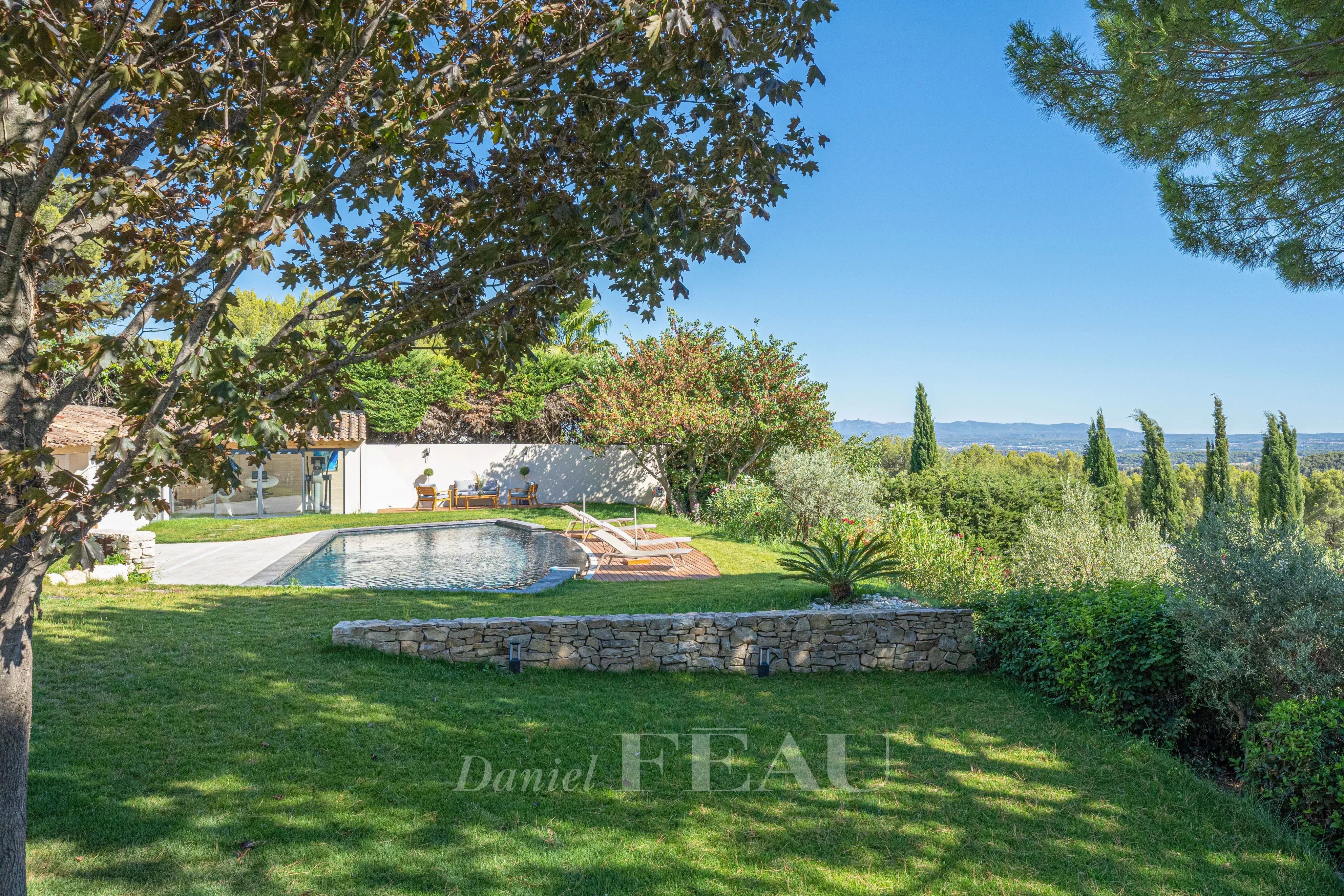 Sale House Aix-en-Provence
