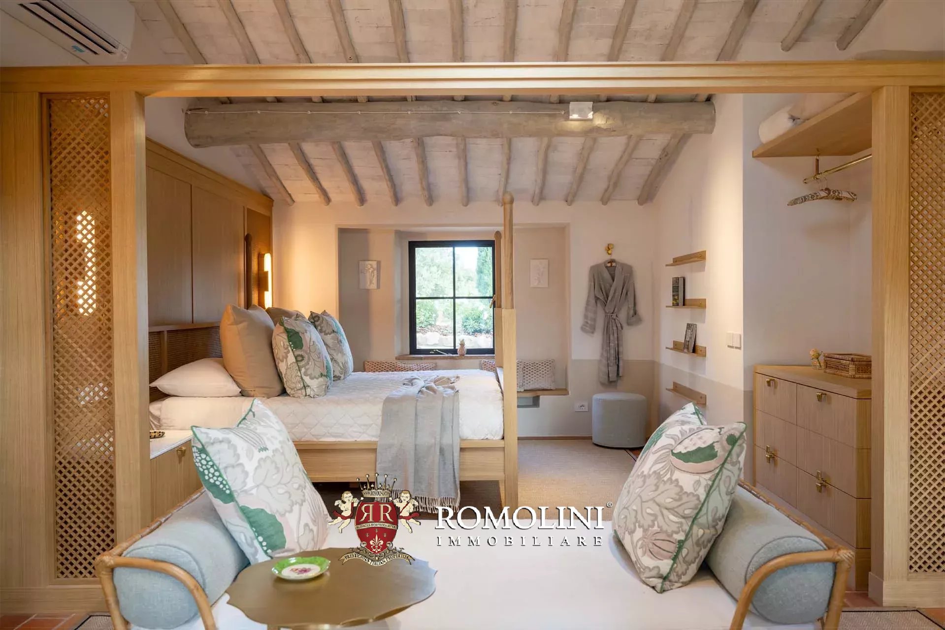 4 Bedroom Villa/Townhouse's Image 59