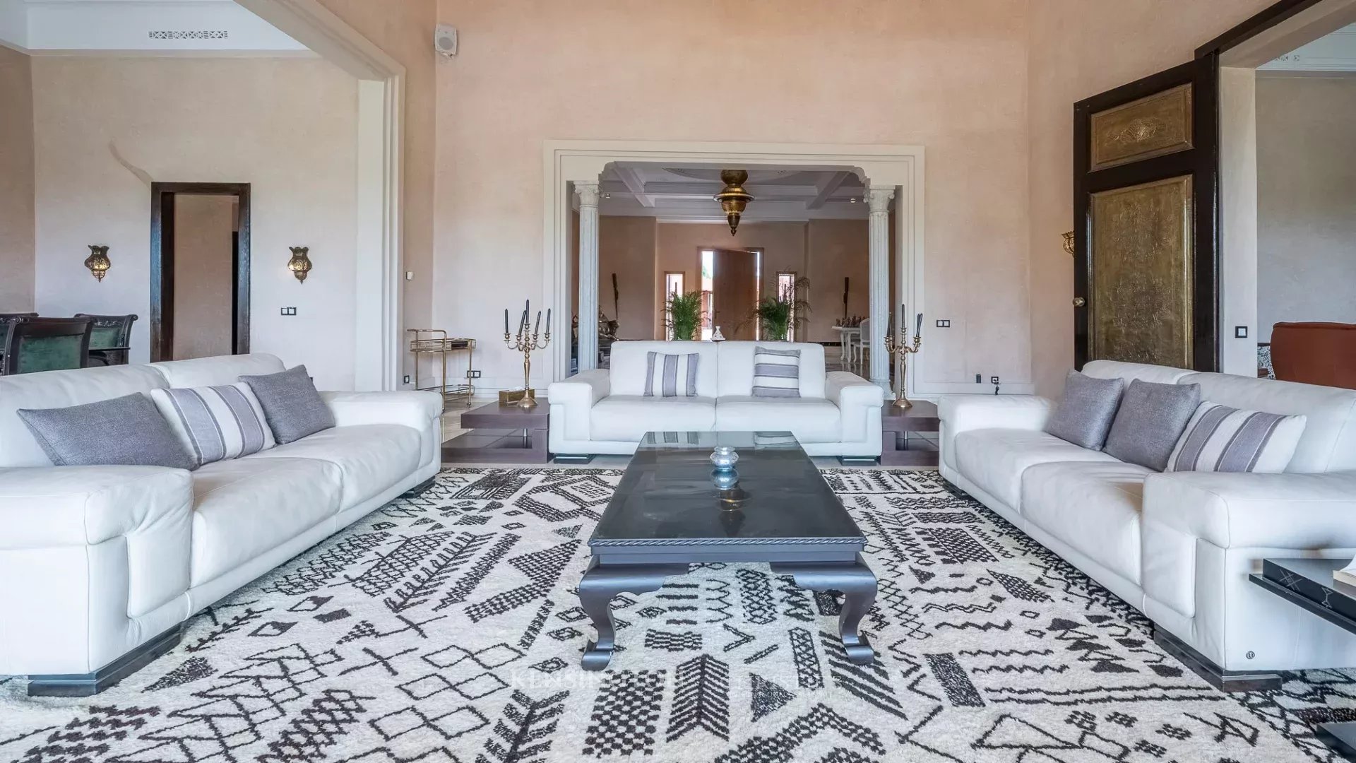 5 Bedroom Villa/Townhouse's Image 5
