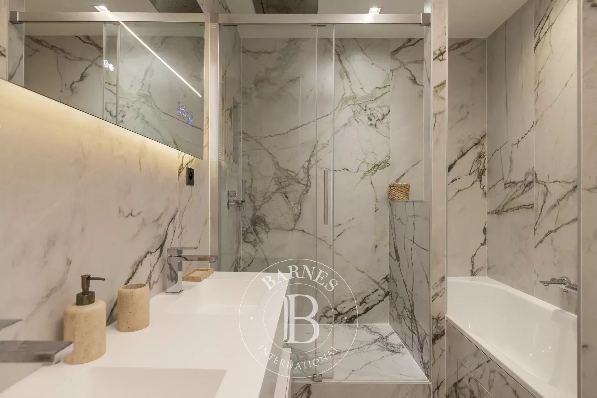 Daire Paris 16ème - picture 11