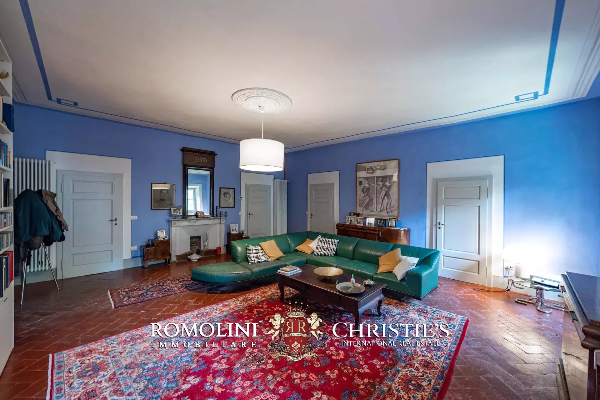 11 Bedroom Villa/Townhouse's Image 75