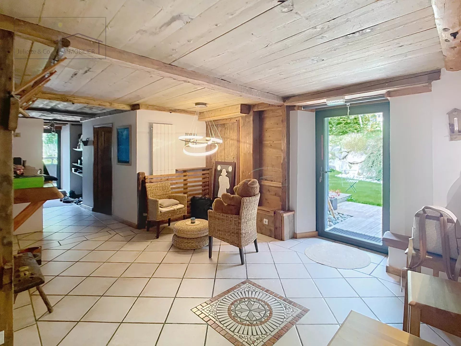 Photo of Farmhouse in Vallorcine with fireplace and 9 rooms